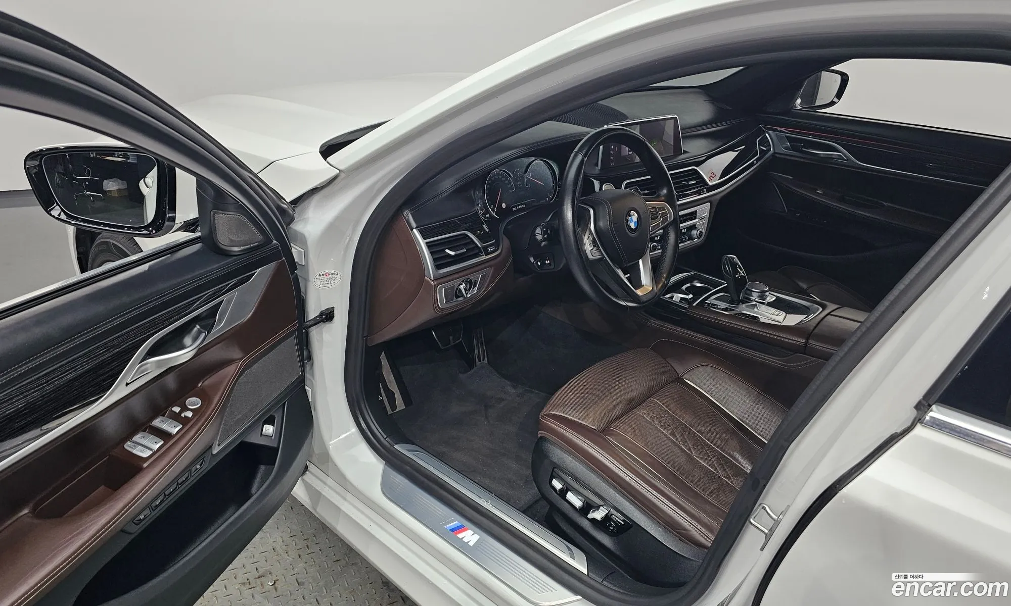 BMW 7 Series 2019 WBA7C4108KBR92369 — 10