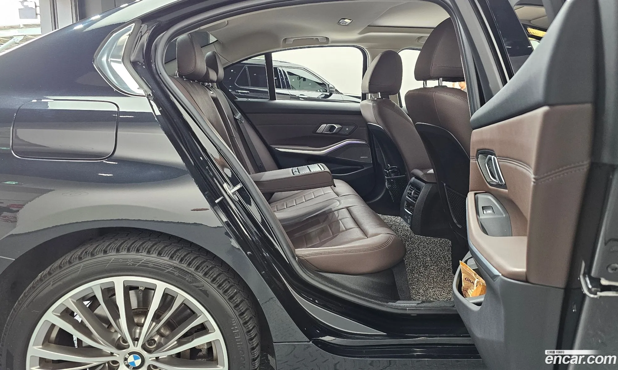 BMW 3 Series 2020 WBA5P7107LFJ73960 — 21