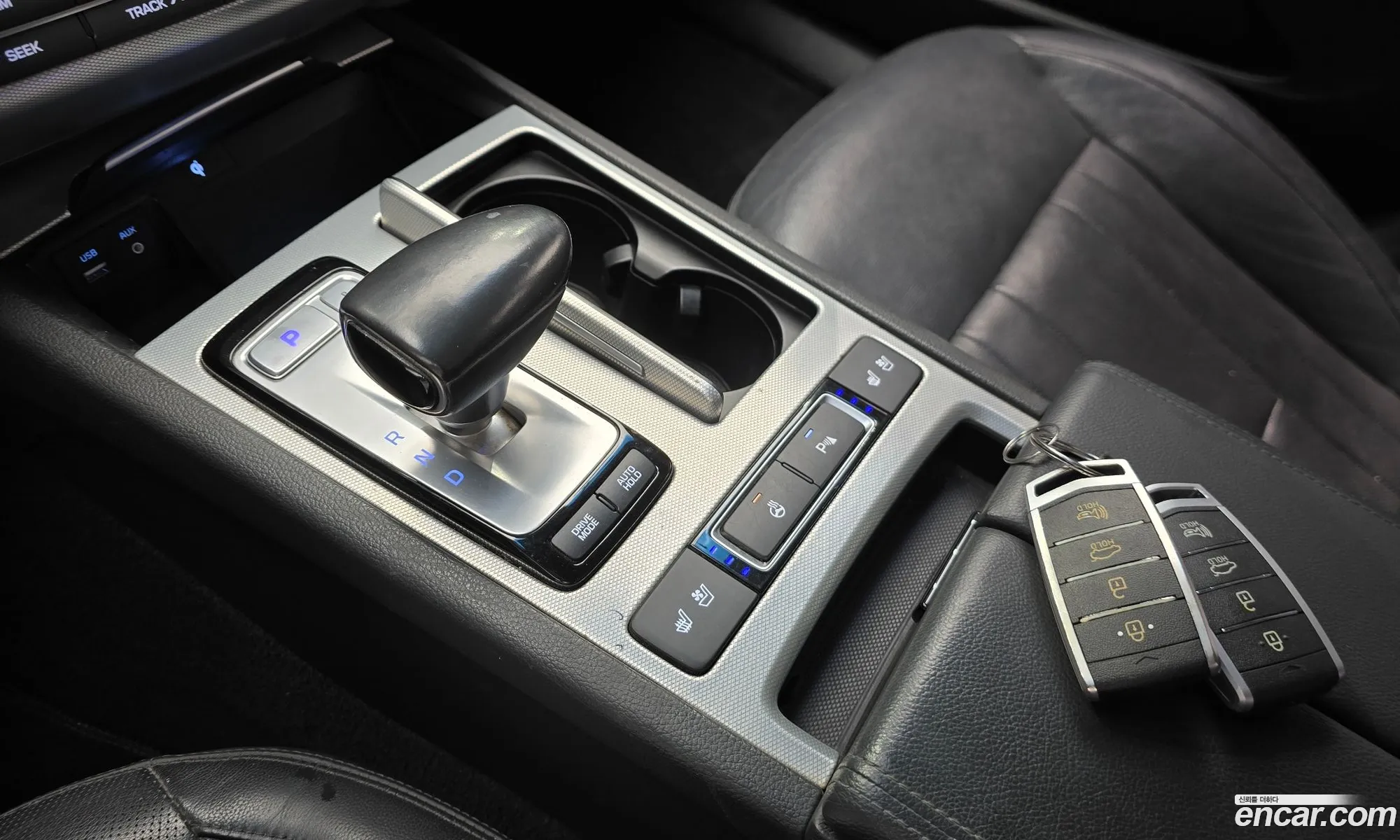 Genesis G80 2016 KMHGL41DDHU207428 — 27