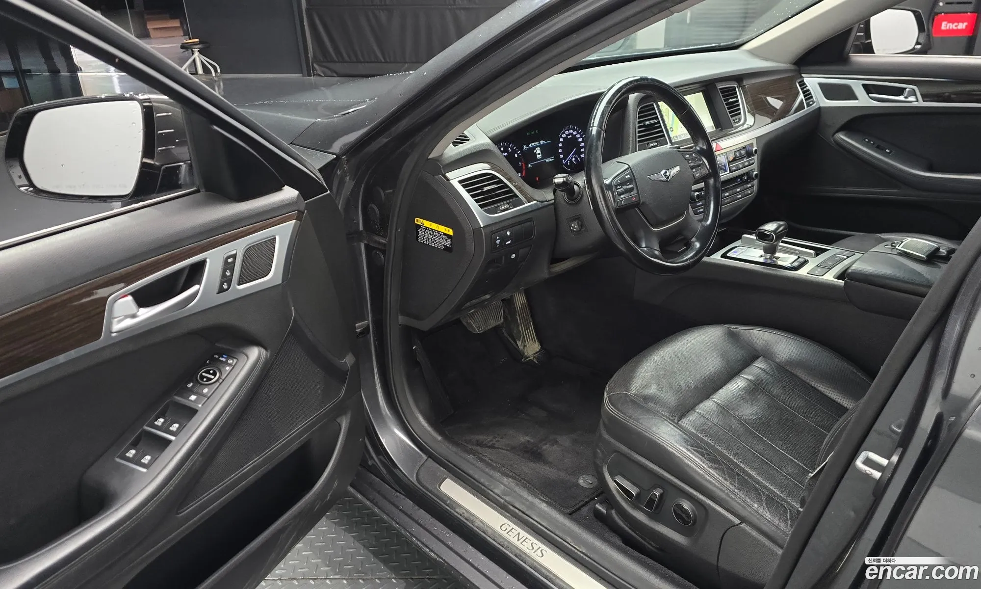 Genesis G80 2016 KMHGL41DDHU207428 — 13