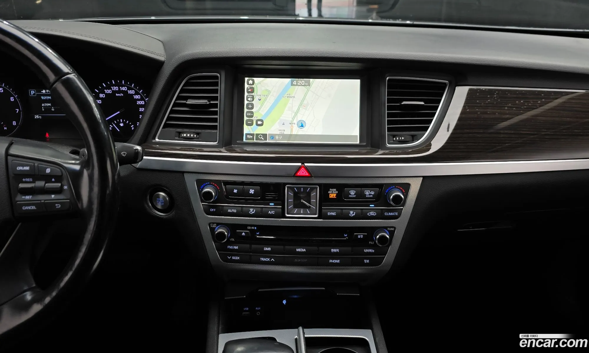 Genesis G80 2016 KMHGL41DDHU207428 — 14