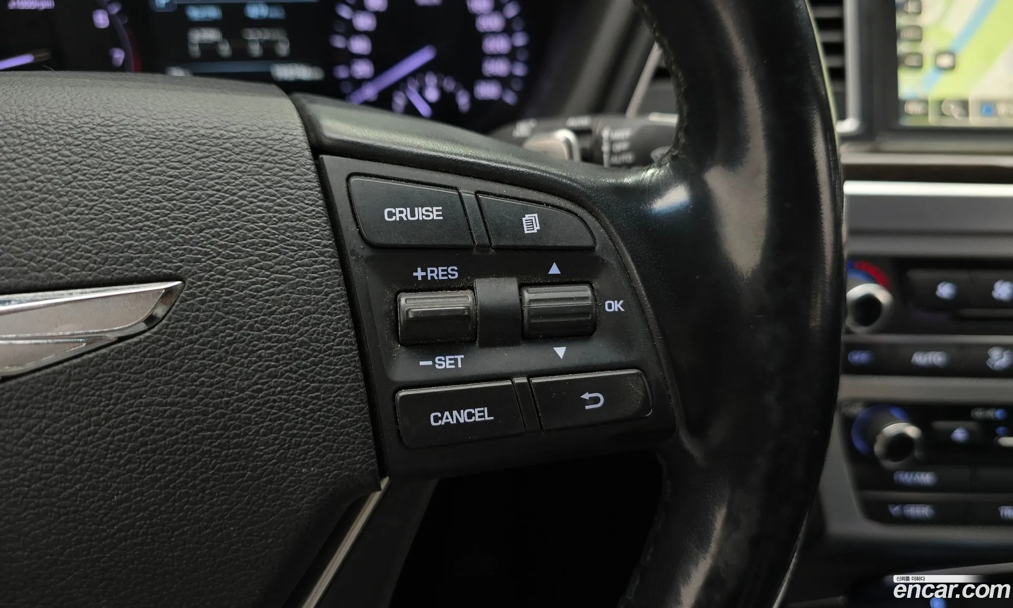 Genesis G80 2016 KMHGL41DDHU207428 — 29