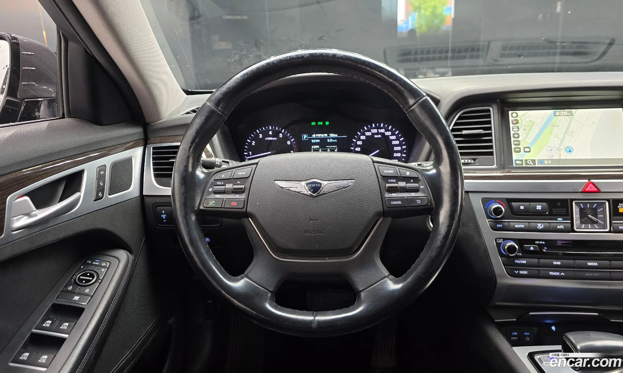 Genesis G80 2016 KMHGL41DDHU207428 — 10