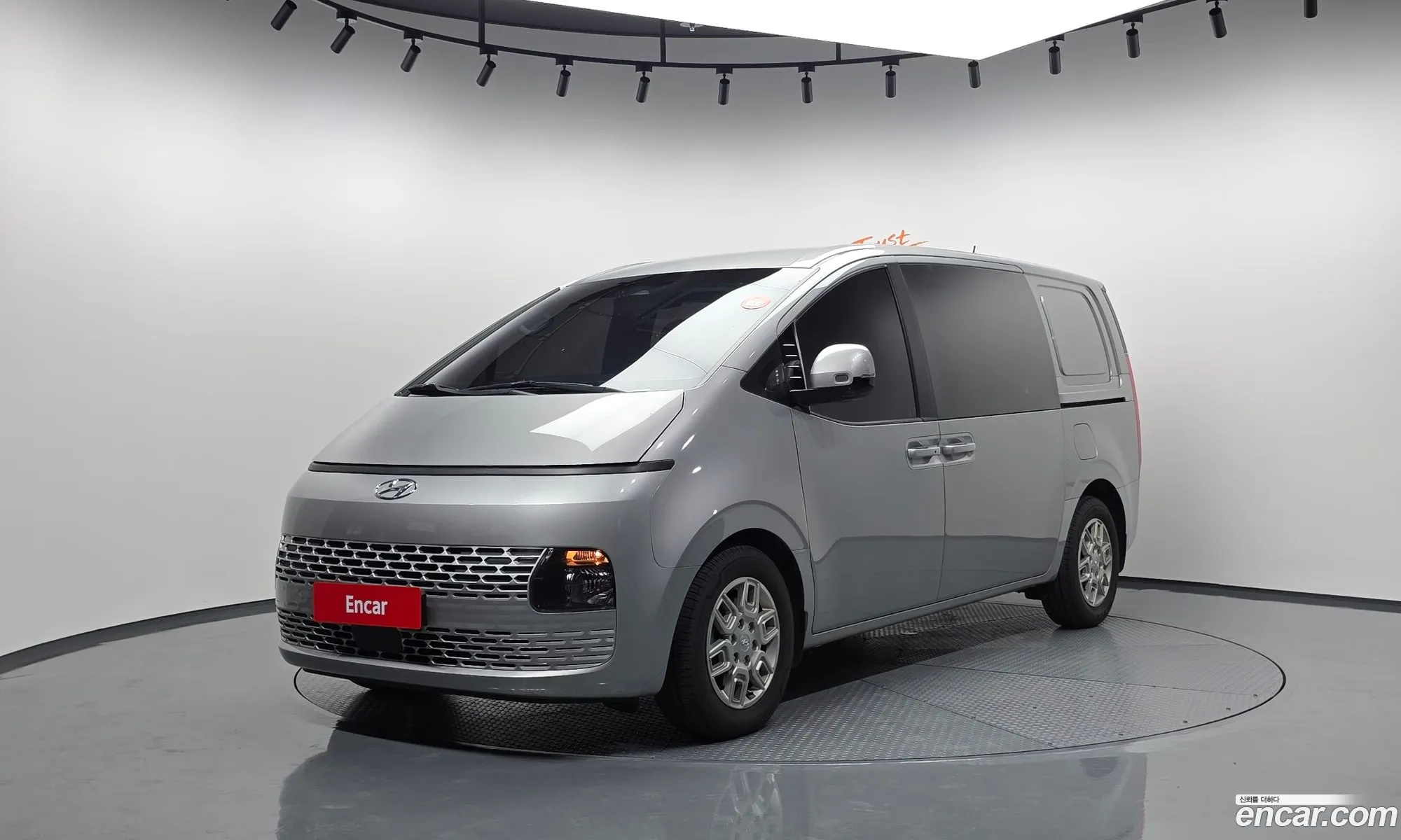 Hyundai Staria 2022 — 20