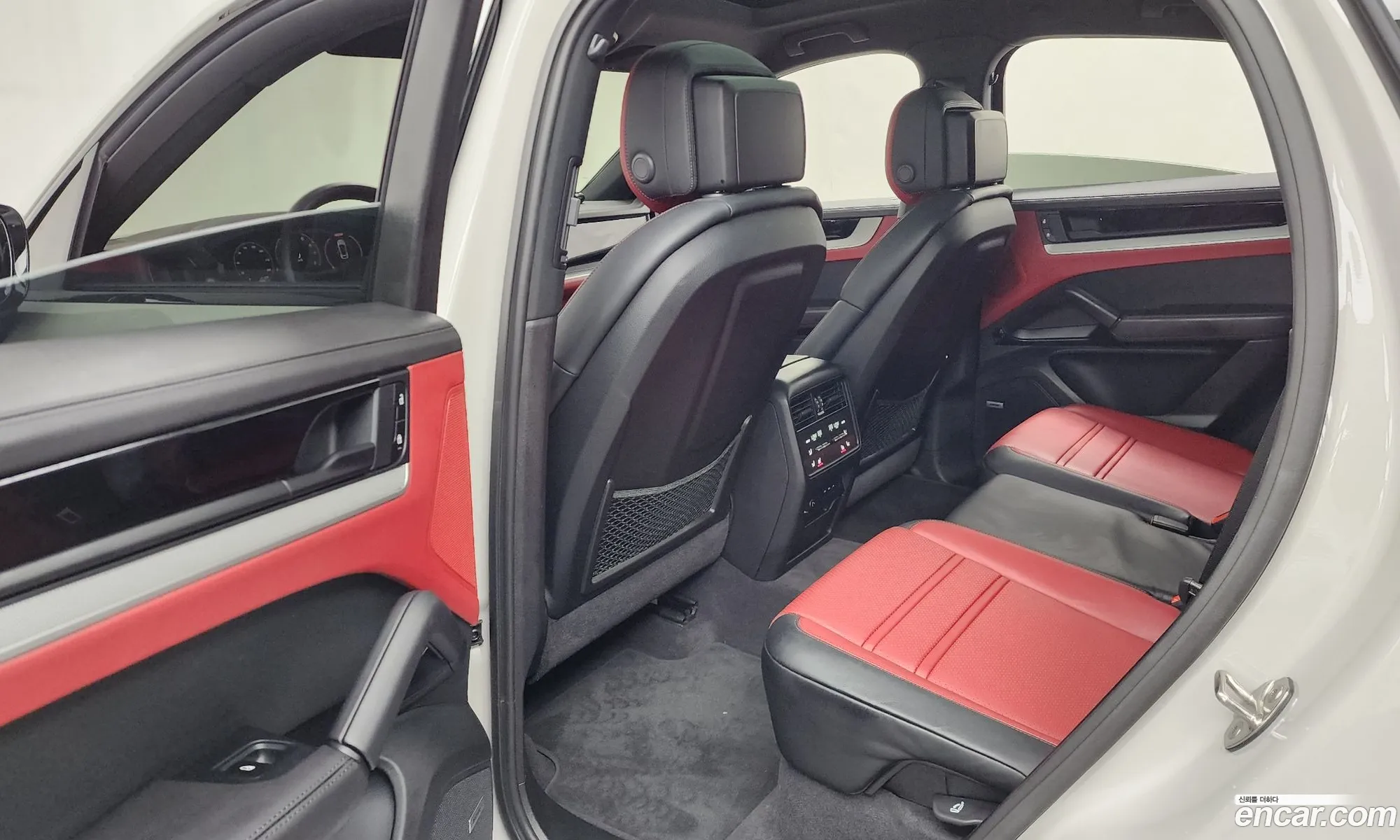 Porsche Cayenne 2024 WP1BA29Y4RDA60197 — 33