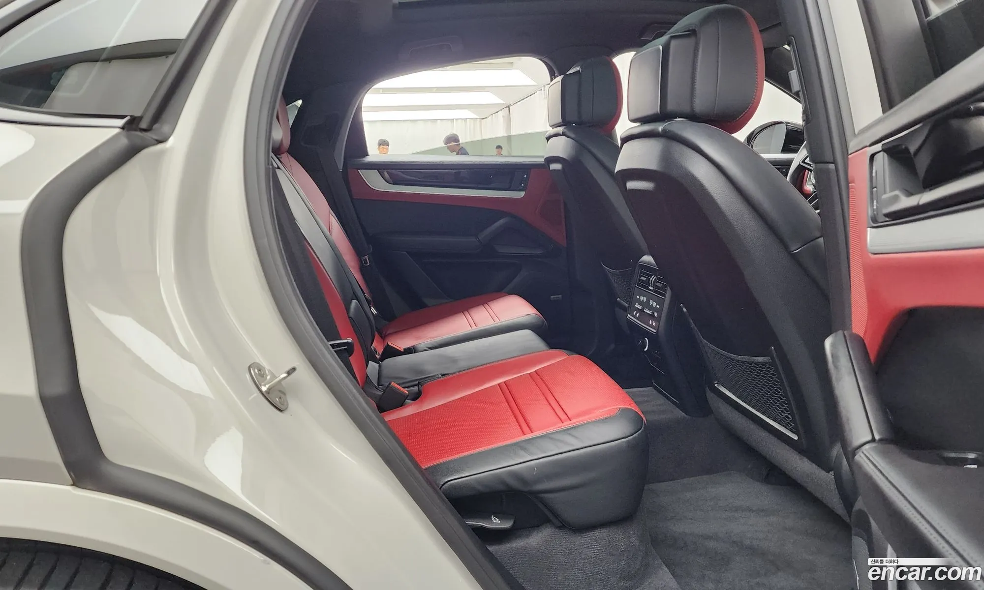 Porsche Cayenne 2024 WP1BA29Y4RDA60197 — 18
