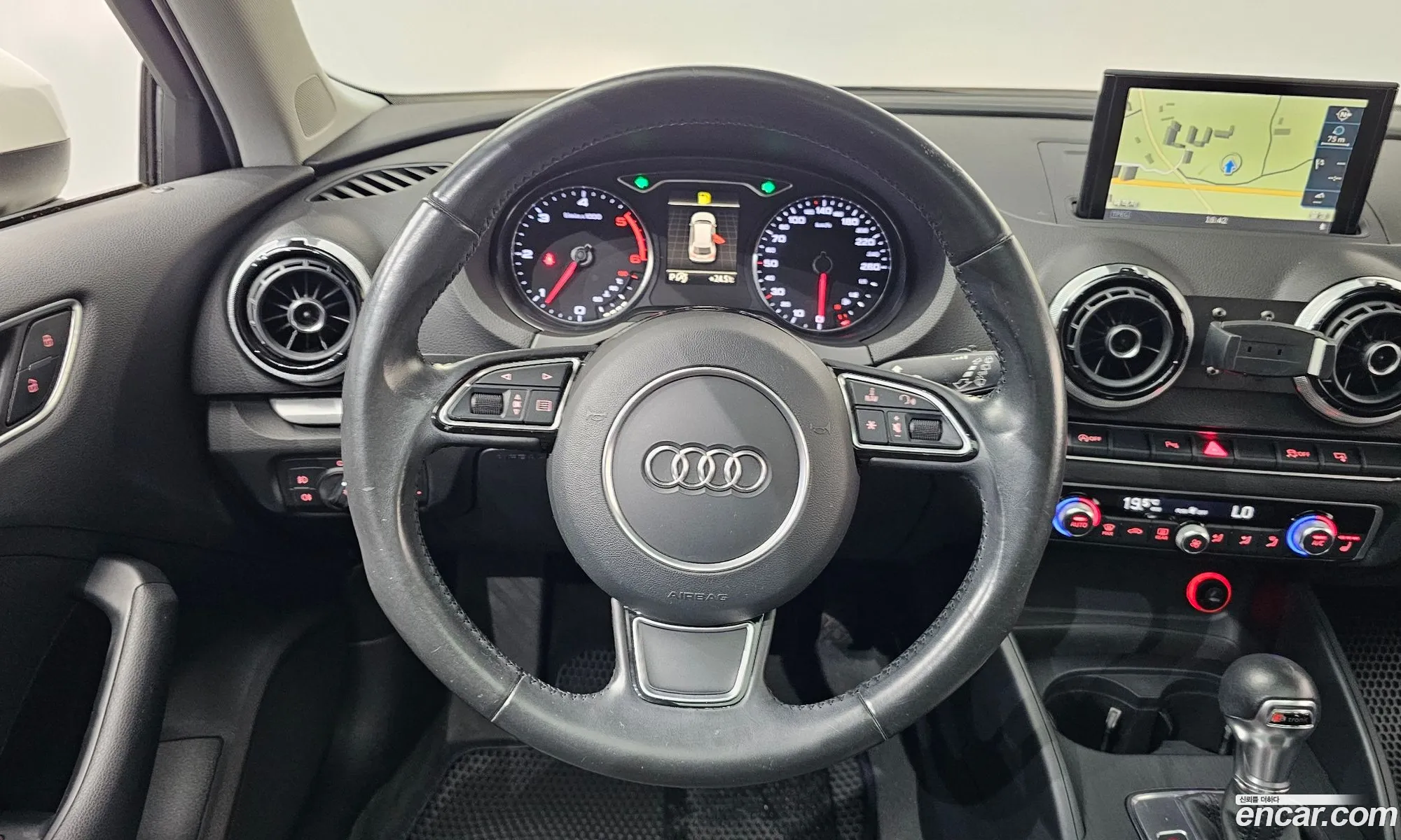 Audi A3 2015 WAUZZZ8V1FA142097 — 16