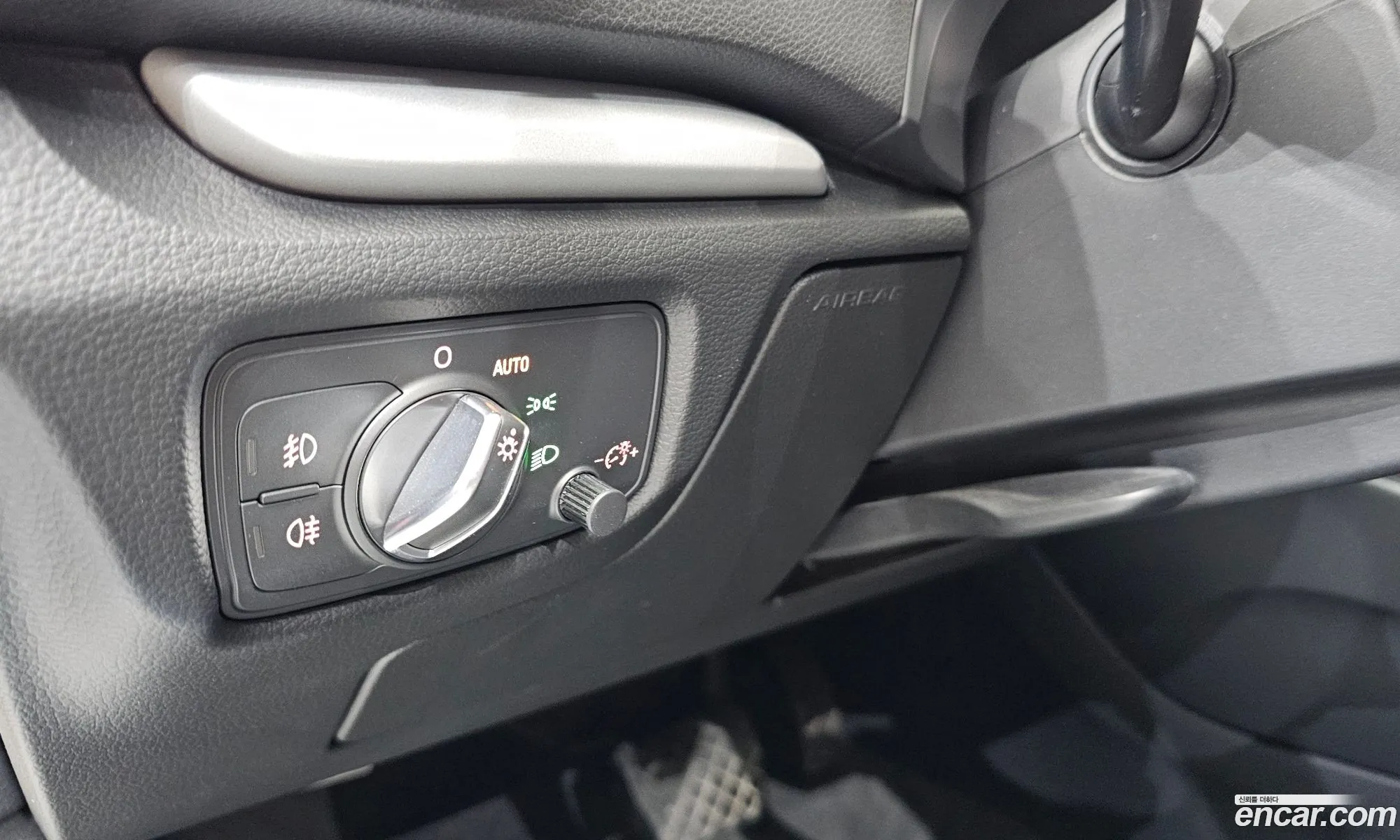 Audi A3 2015 WAUZZZ8V1FA142097 — 3