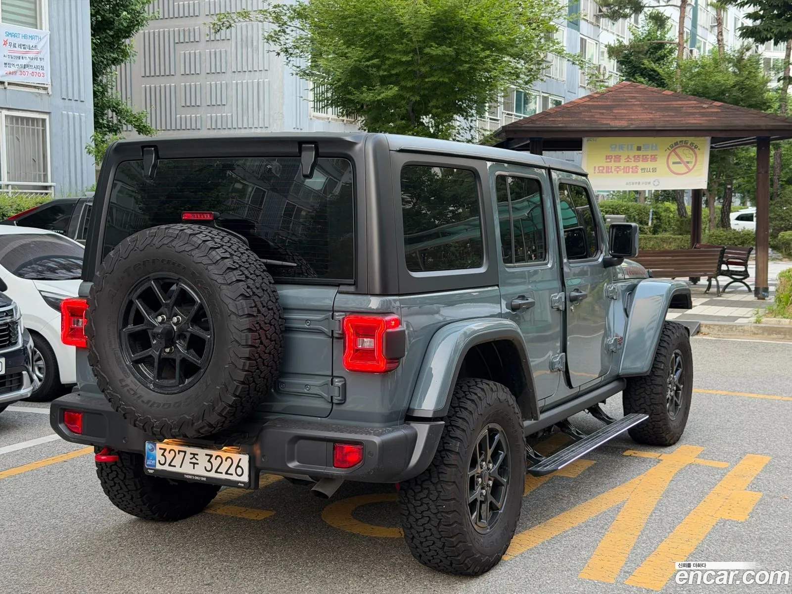 Jeep Wrangler 2025 — 2