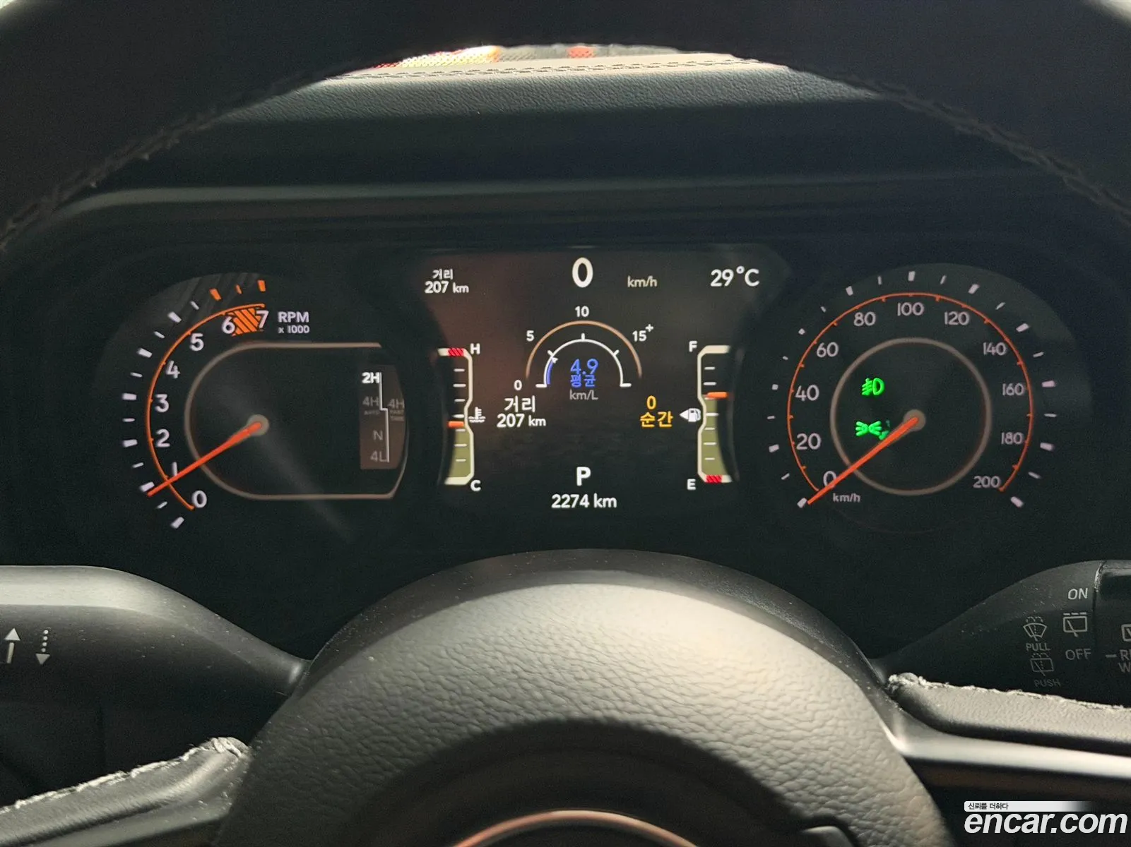Jeep Wrangler 2025 — 12
