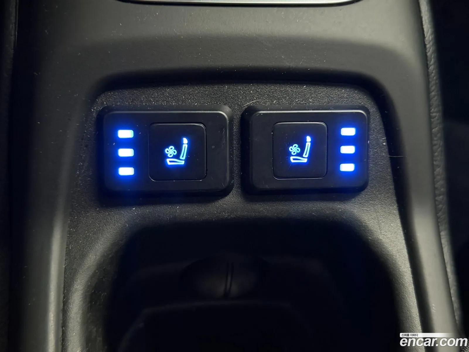 Jeep Wrangler 2025 — 8
