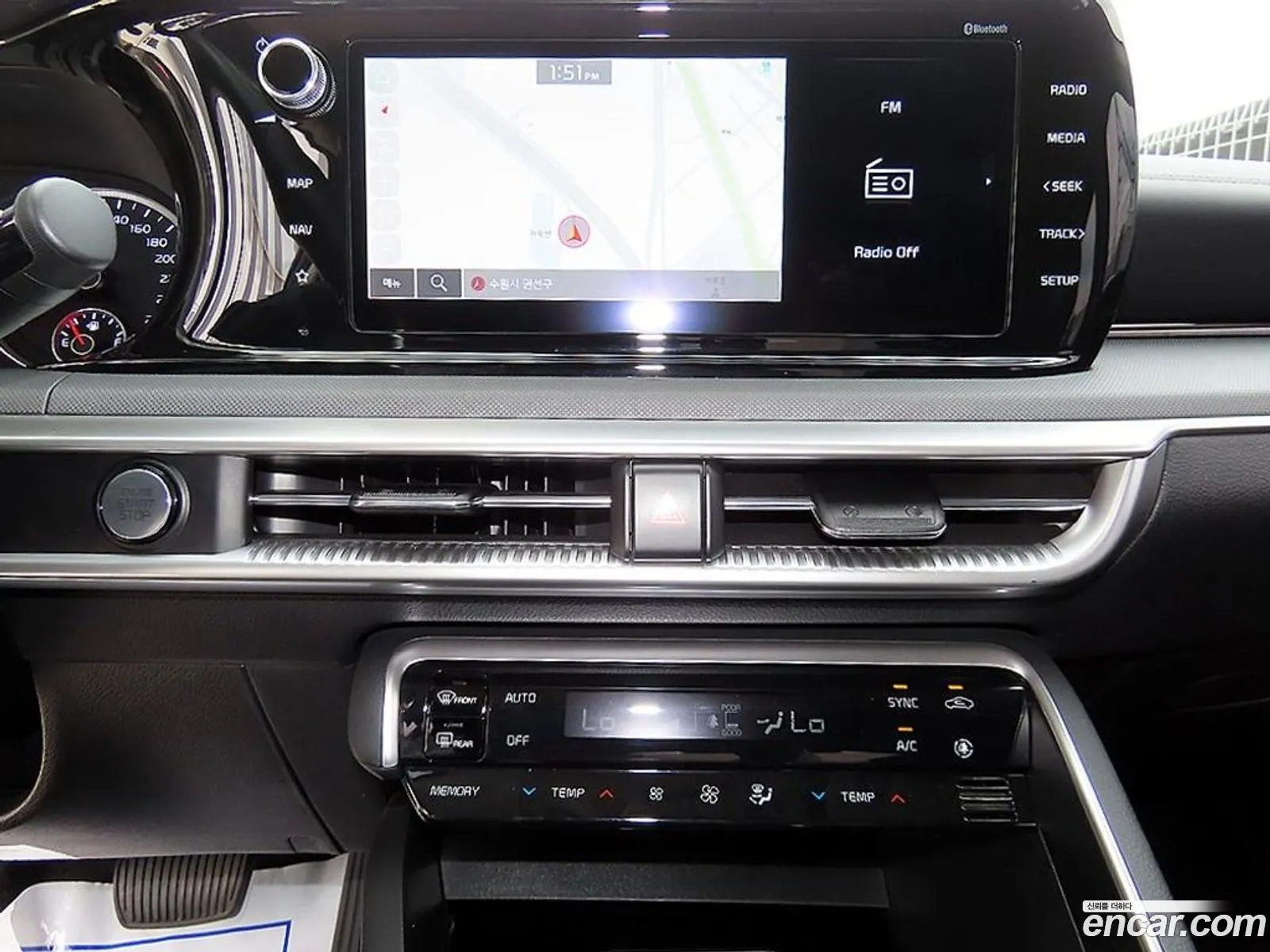 Kia K5 2023 — 10