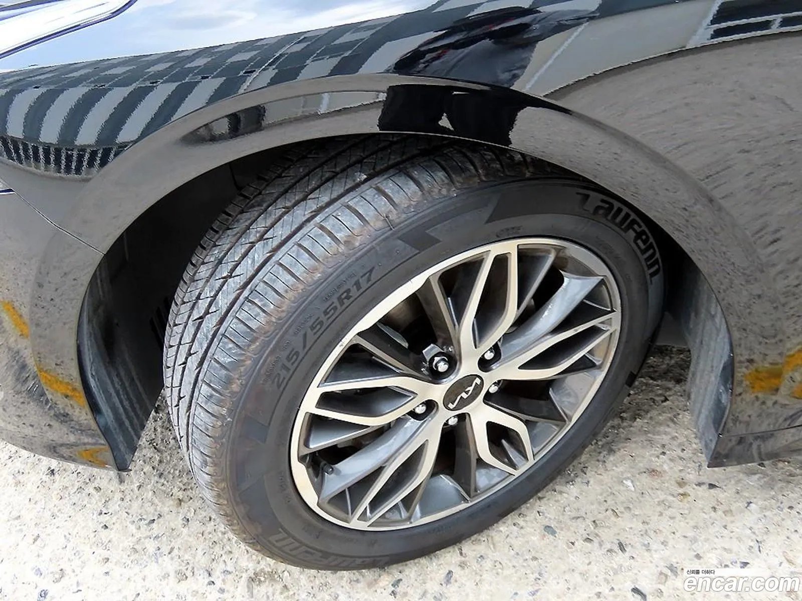 Kia K5 2023 — 14