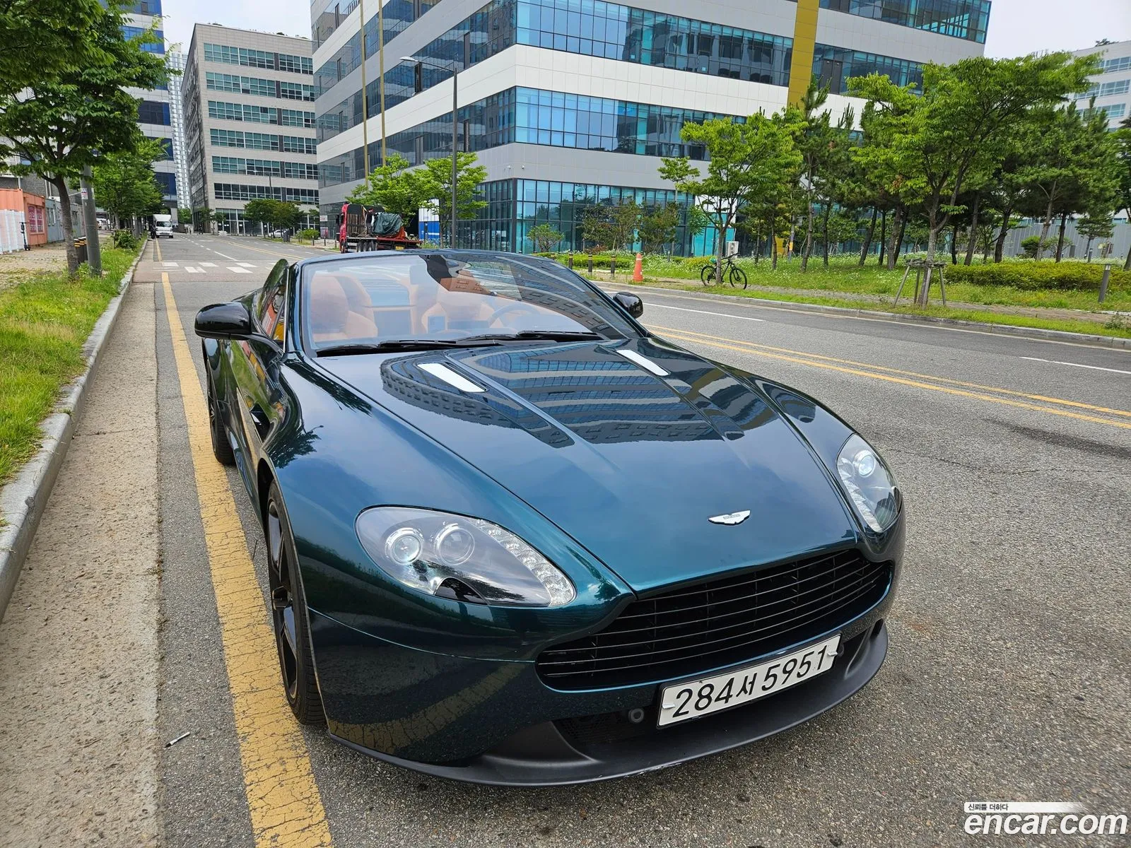 Aston Martin V8 Vantage
