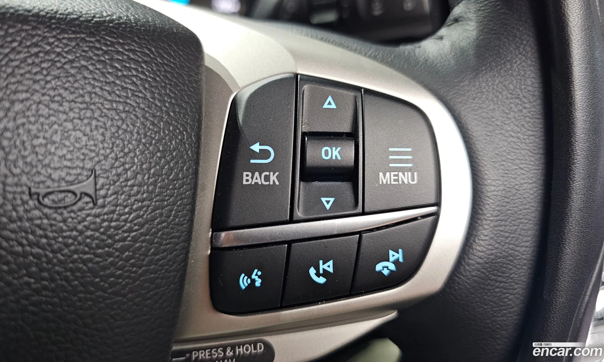 Ford Explorer 6th Gen 2023 1FMSK8FH3PGB54374 — 35