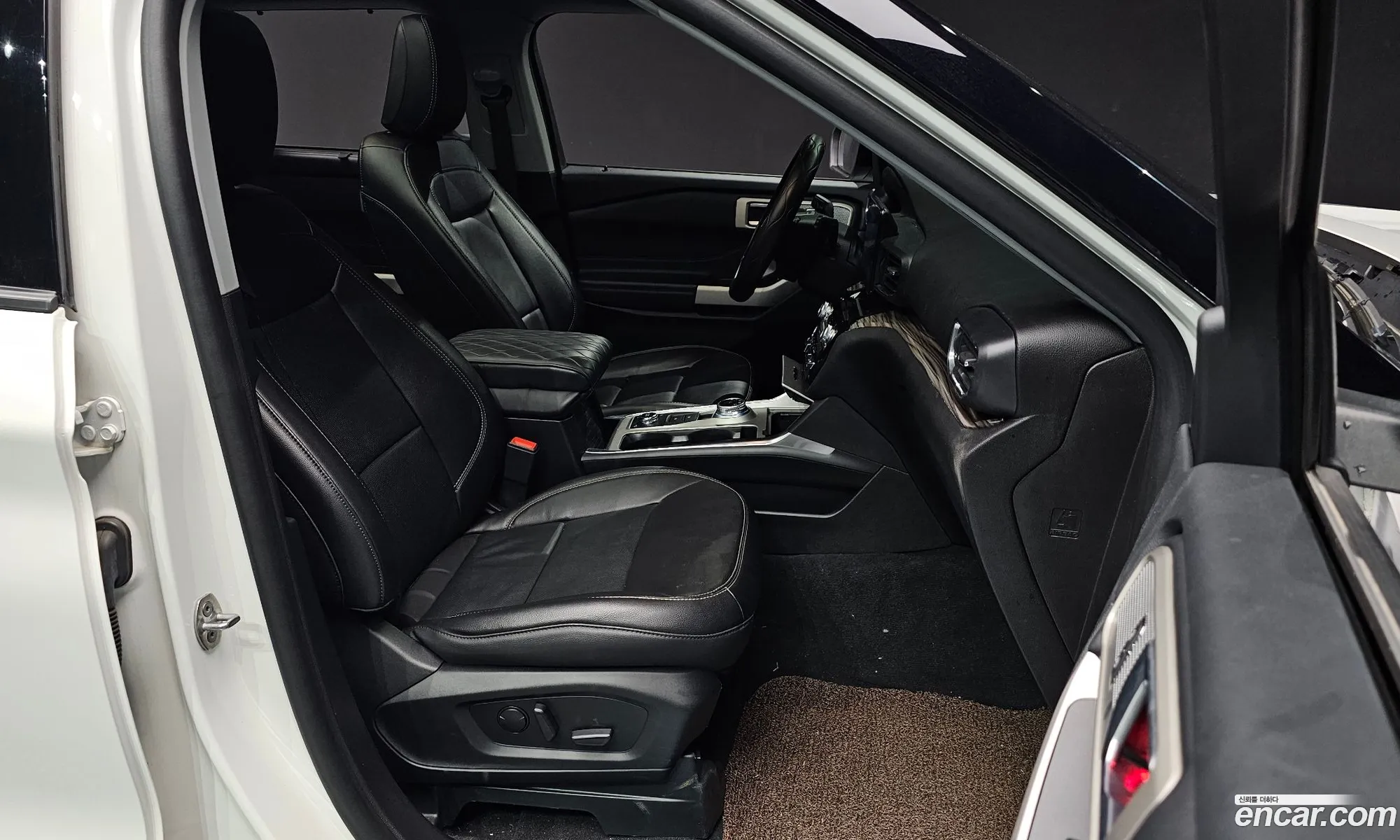 Ford Explorer 6th Gen 2023 1FMSK8FH3PGB54374 — 5