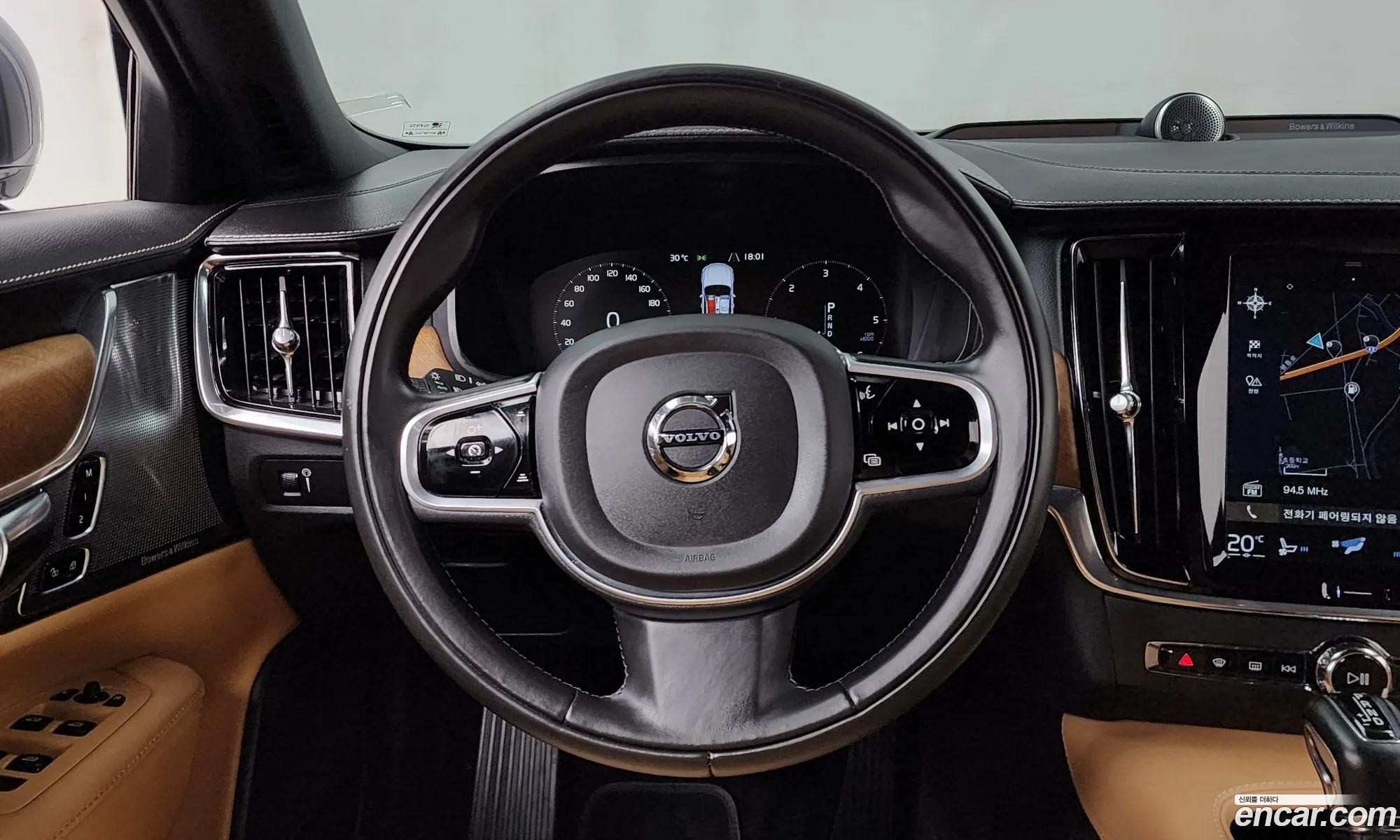 Volvo S90 2019 LVYPS68TCKP057253 — 17