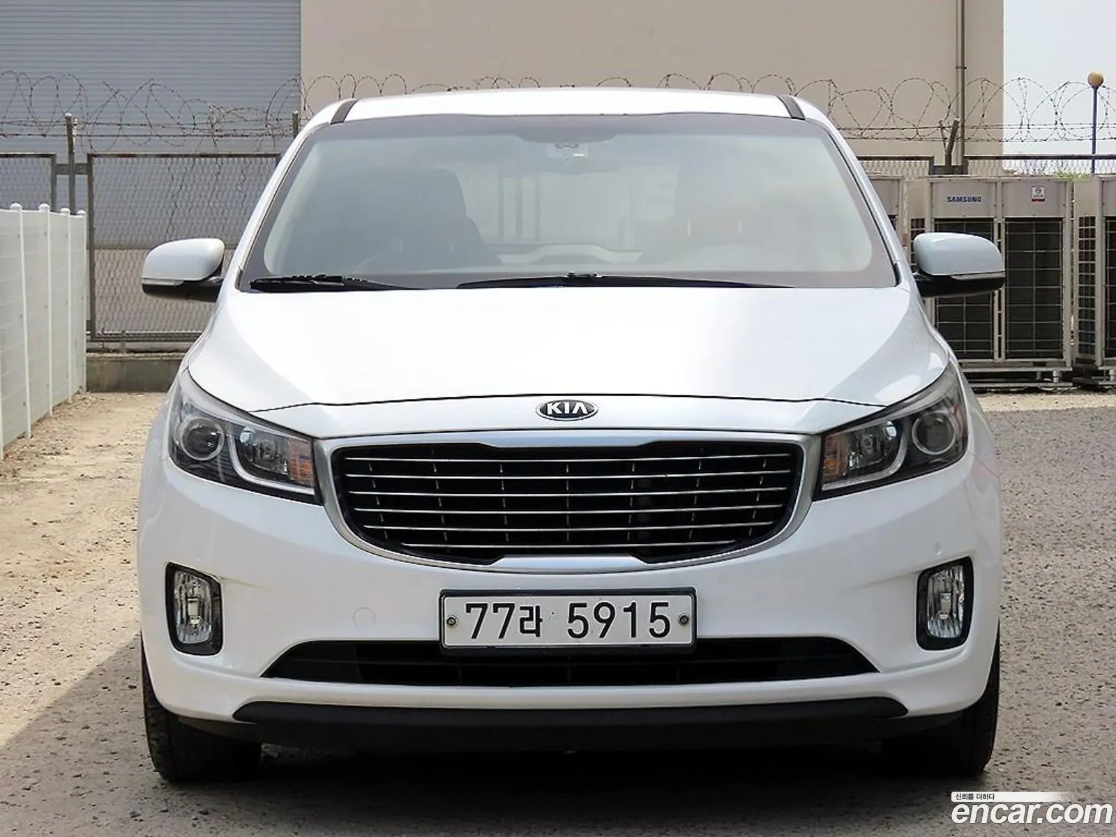 Kia Carnival 2014 — 16