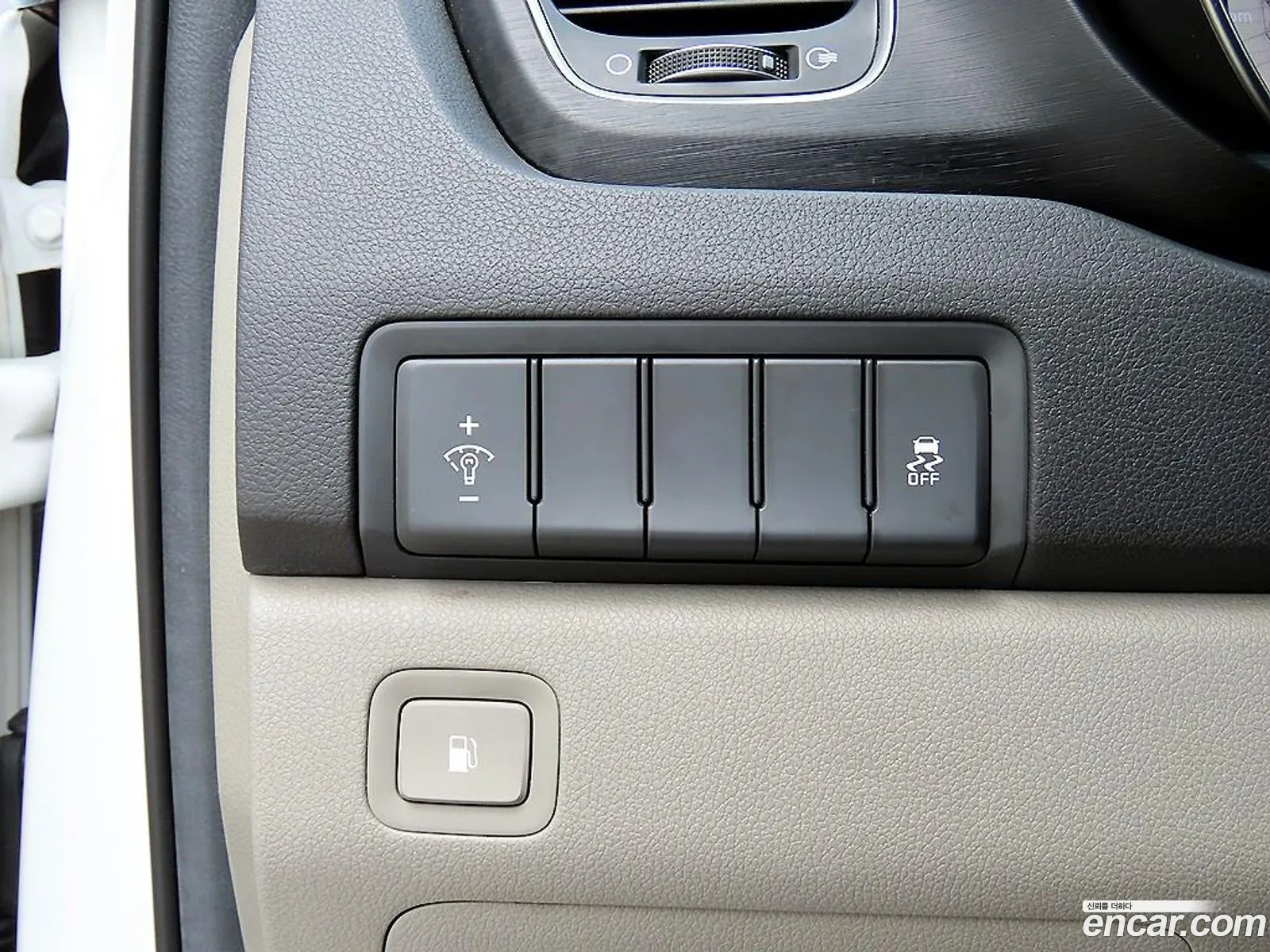 Kia Carnival 2014 — 14