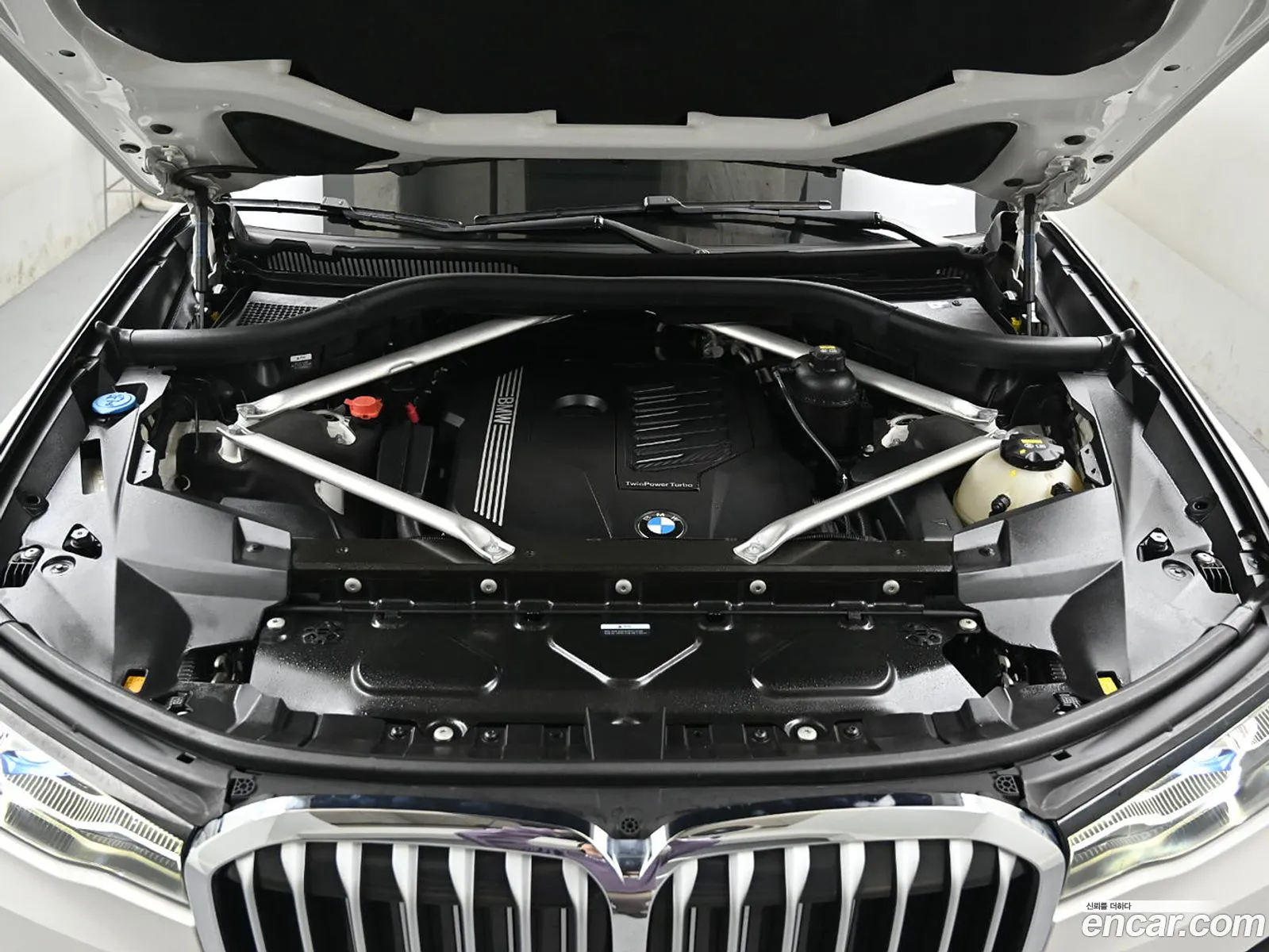 BMW X7 2021 — 19
