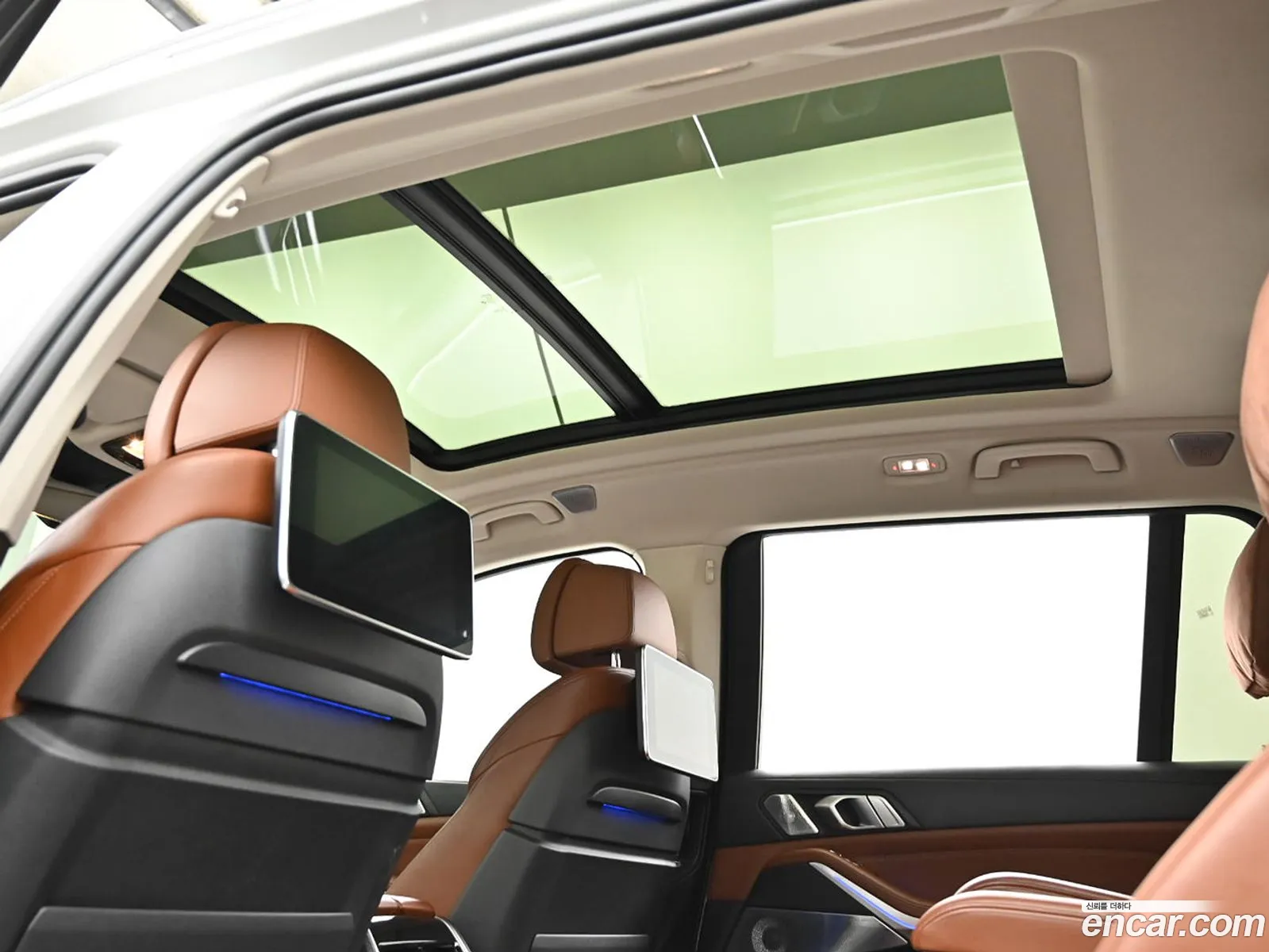 BMW X7 2021 — 10