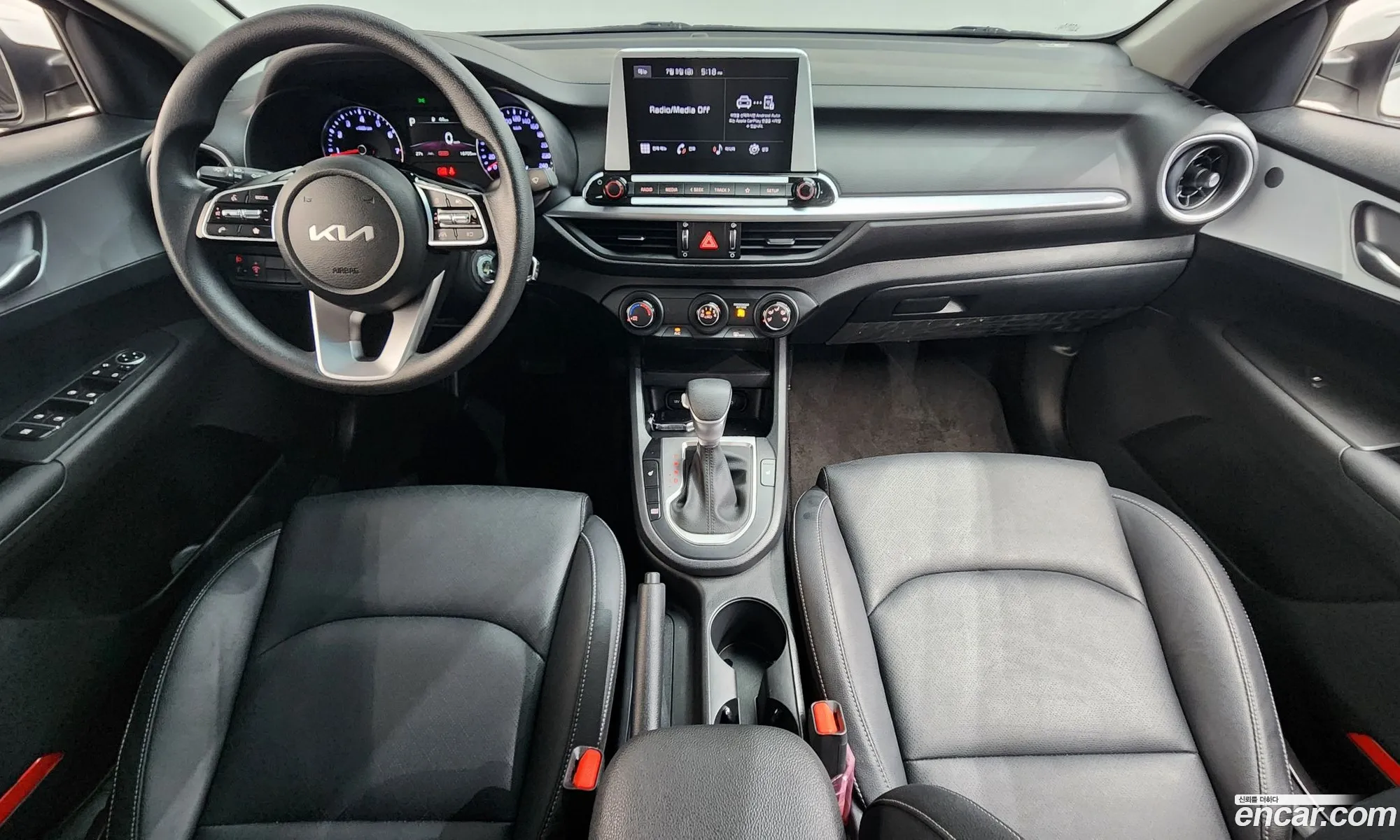 Kia K3 2022 — 3