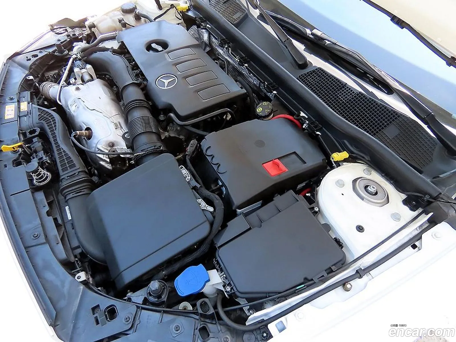 Mercedes-Benz A-Class W177 2020 — 14