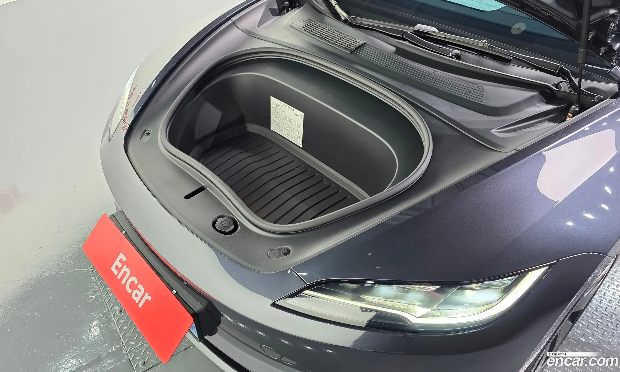 Tesla Model 3 2025 LRW3E7FS2SC589647 — 4
