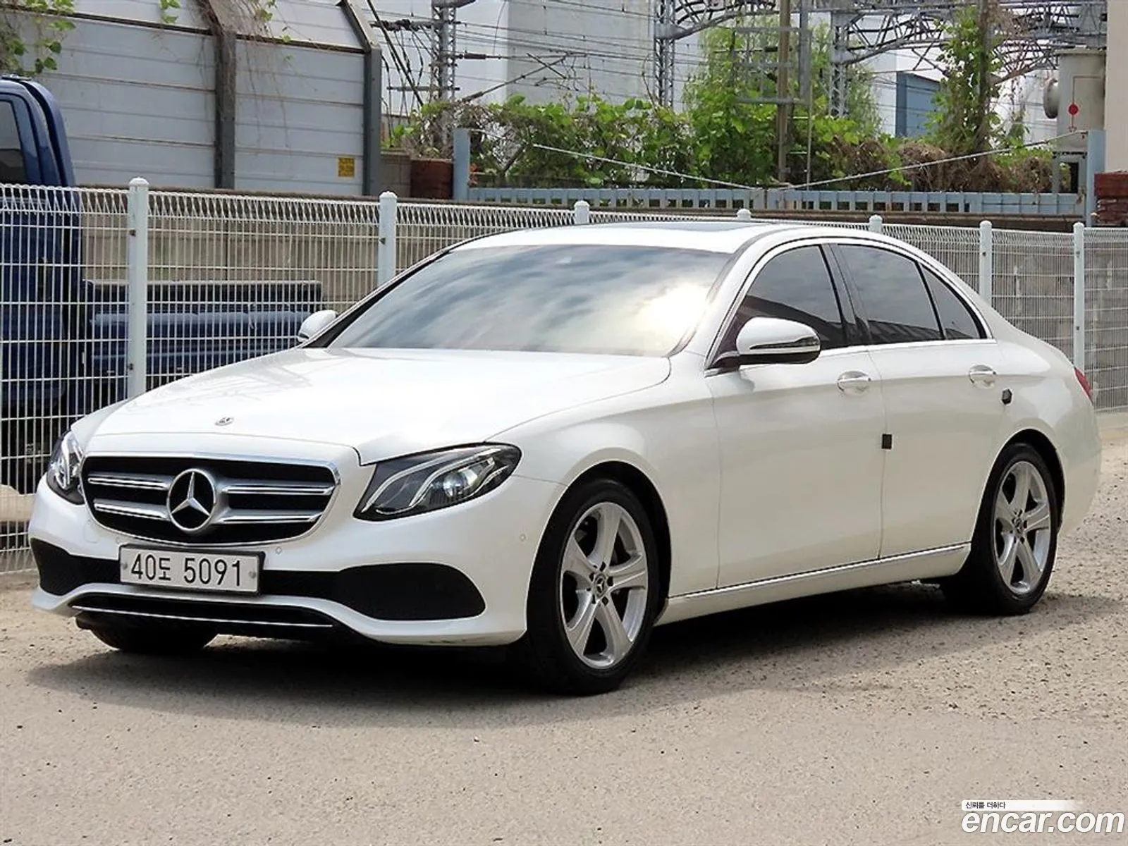 Mercedes-Benz E-Class W213 2018 — 19