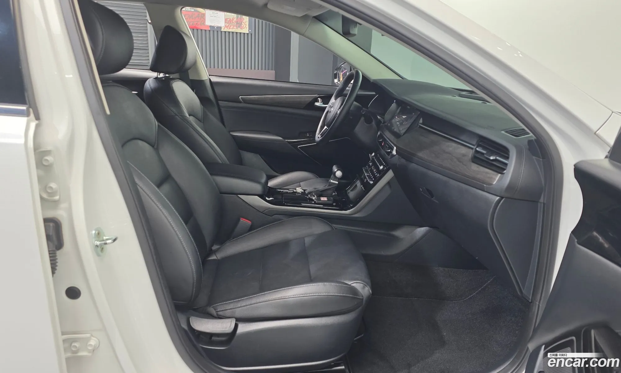 Kia K7 Premier