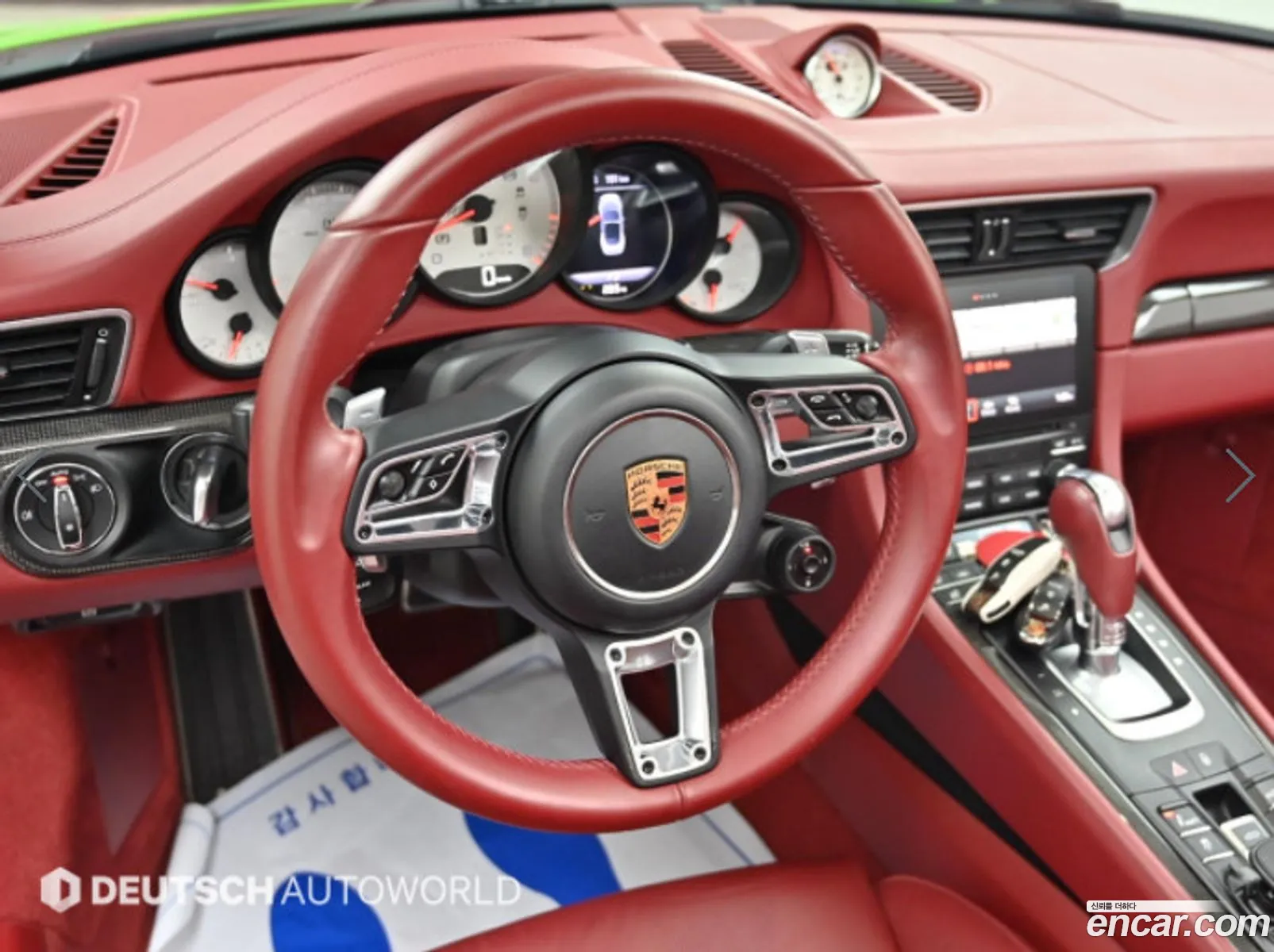 Porsche 911 2017 — 18
