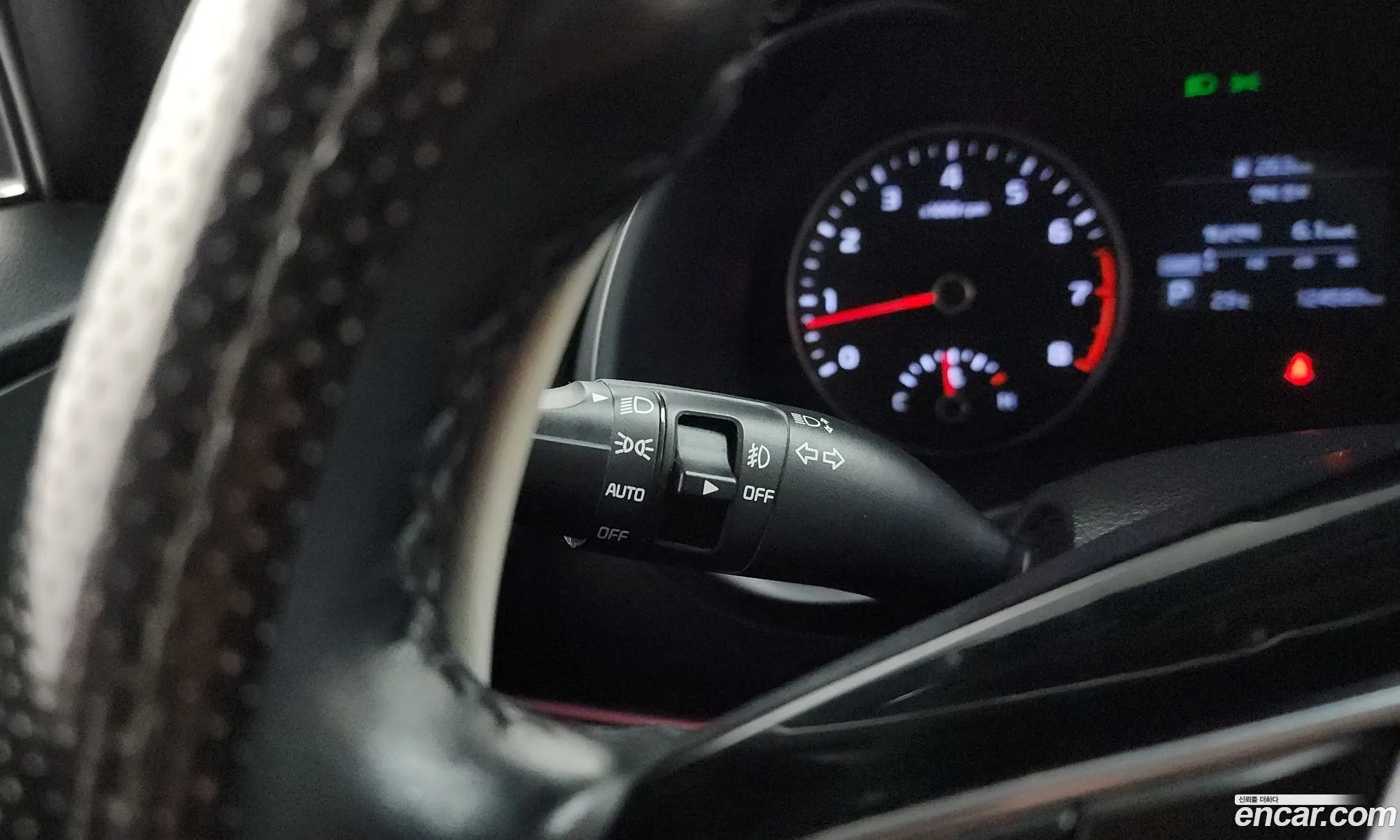 Kia K3 2018 — 10