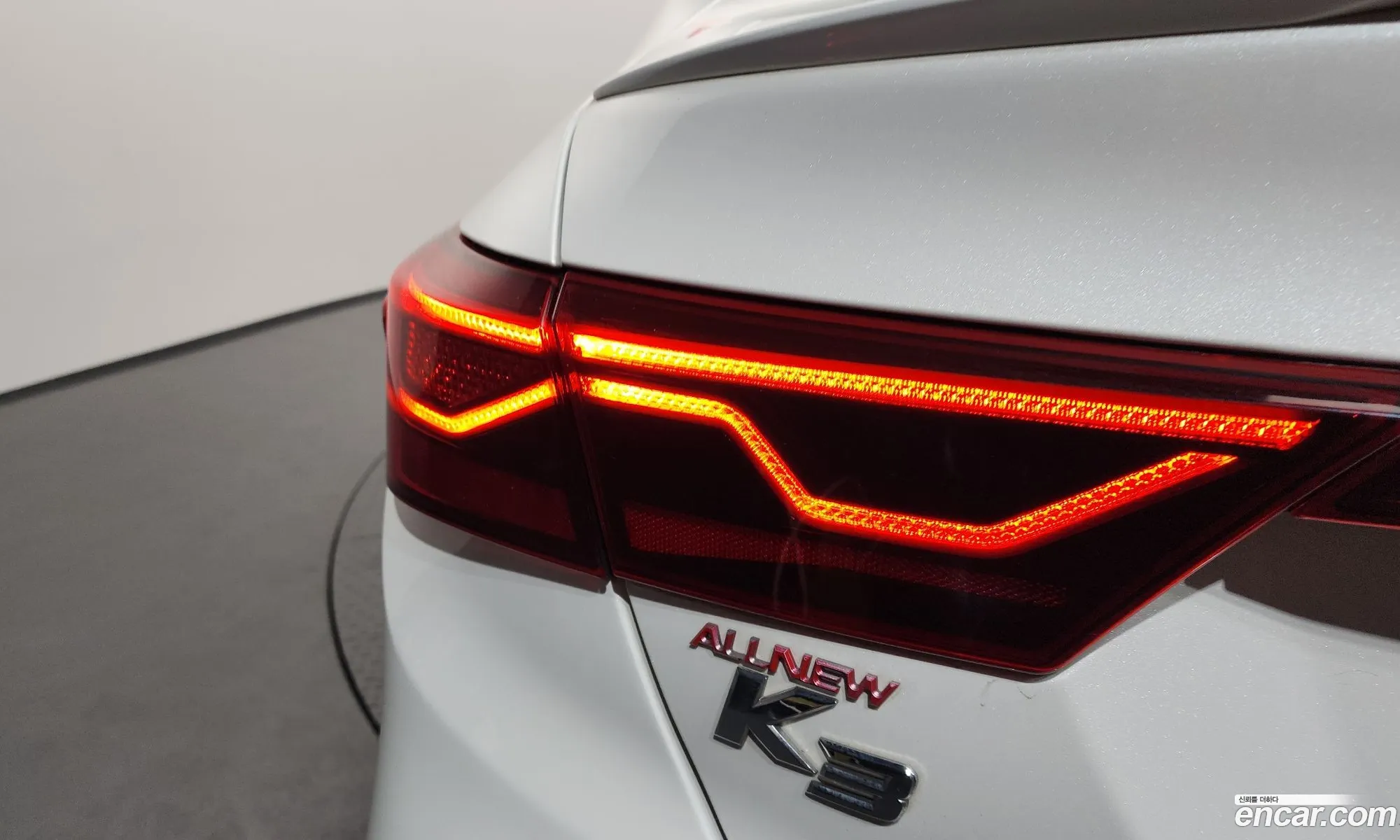 Kia K3 2018 — 28