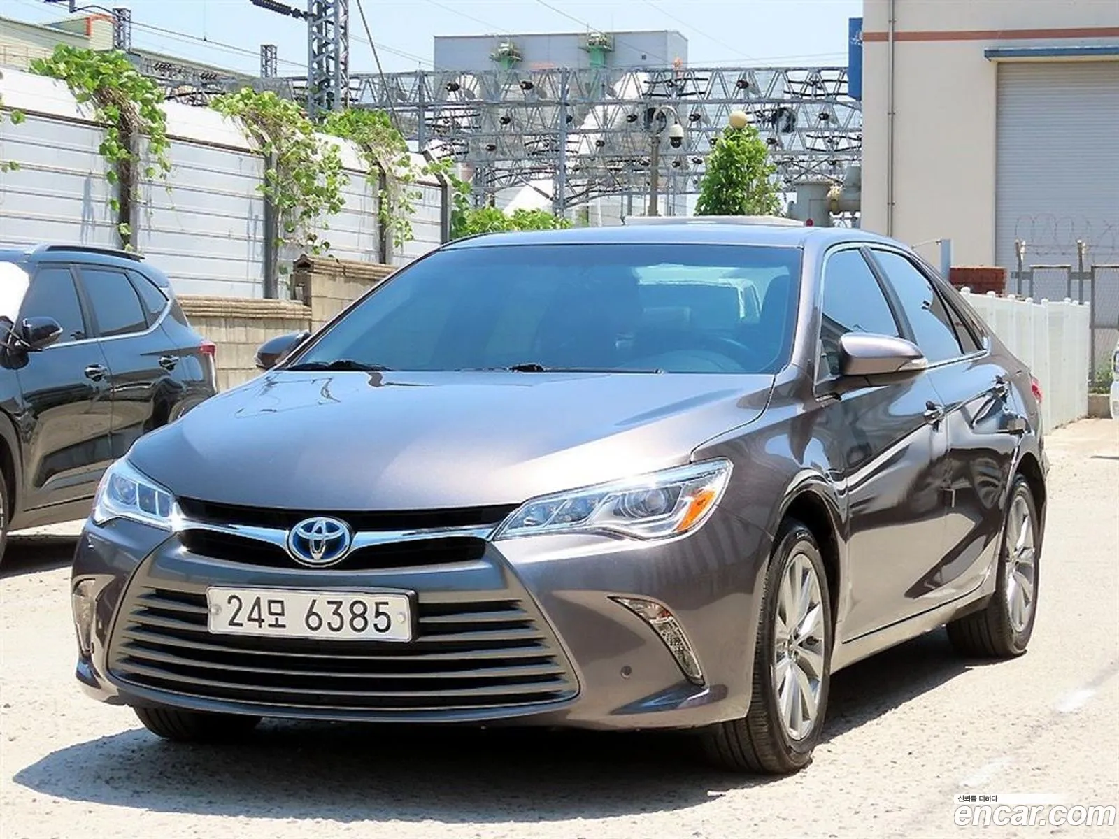 Toyota Camry 2016 — 2