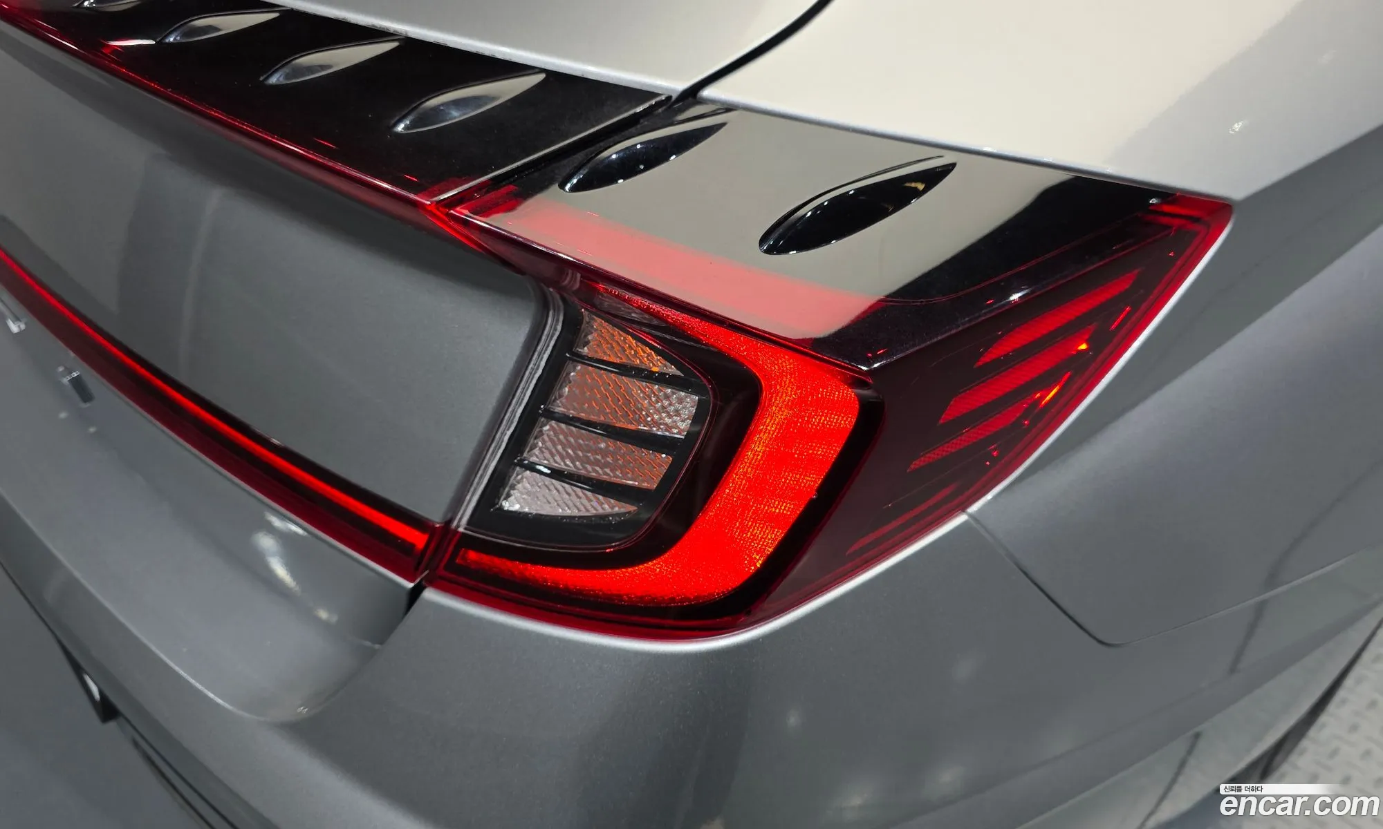 Hyundai Sonata 2019 KMHL341DBLA028246 — 28