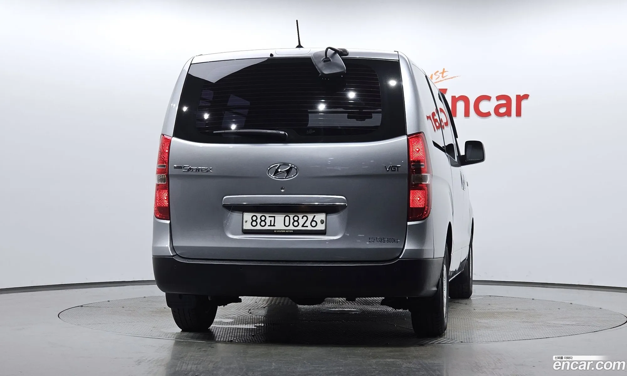 Hyundai Grand Starex 2017 — 17