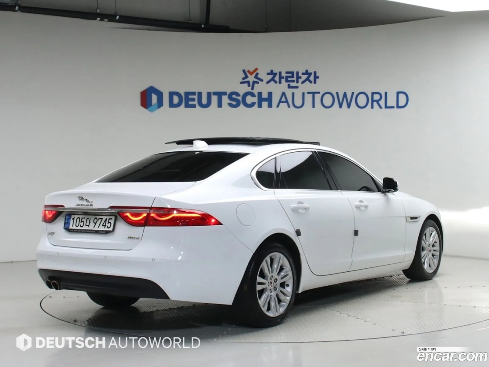 Jaguar XF 2020 — 4