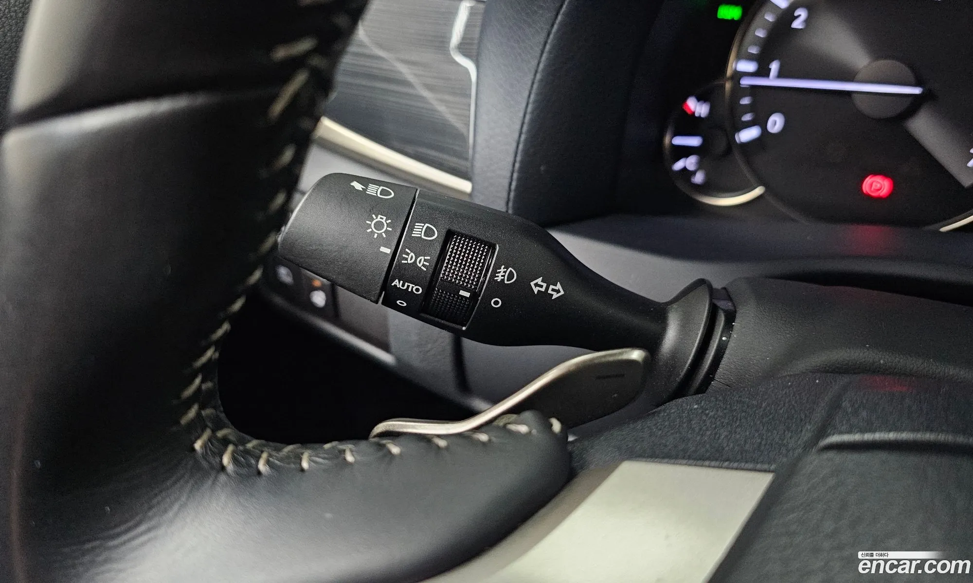 Lexus GS300 2018 JTHBA1BL2JA006945 — 24