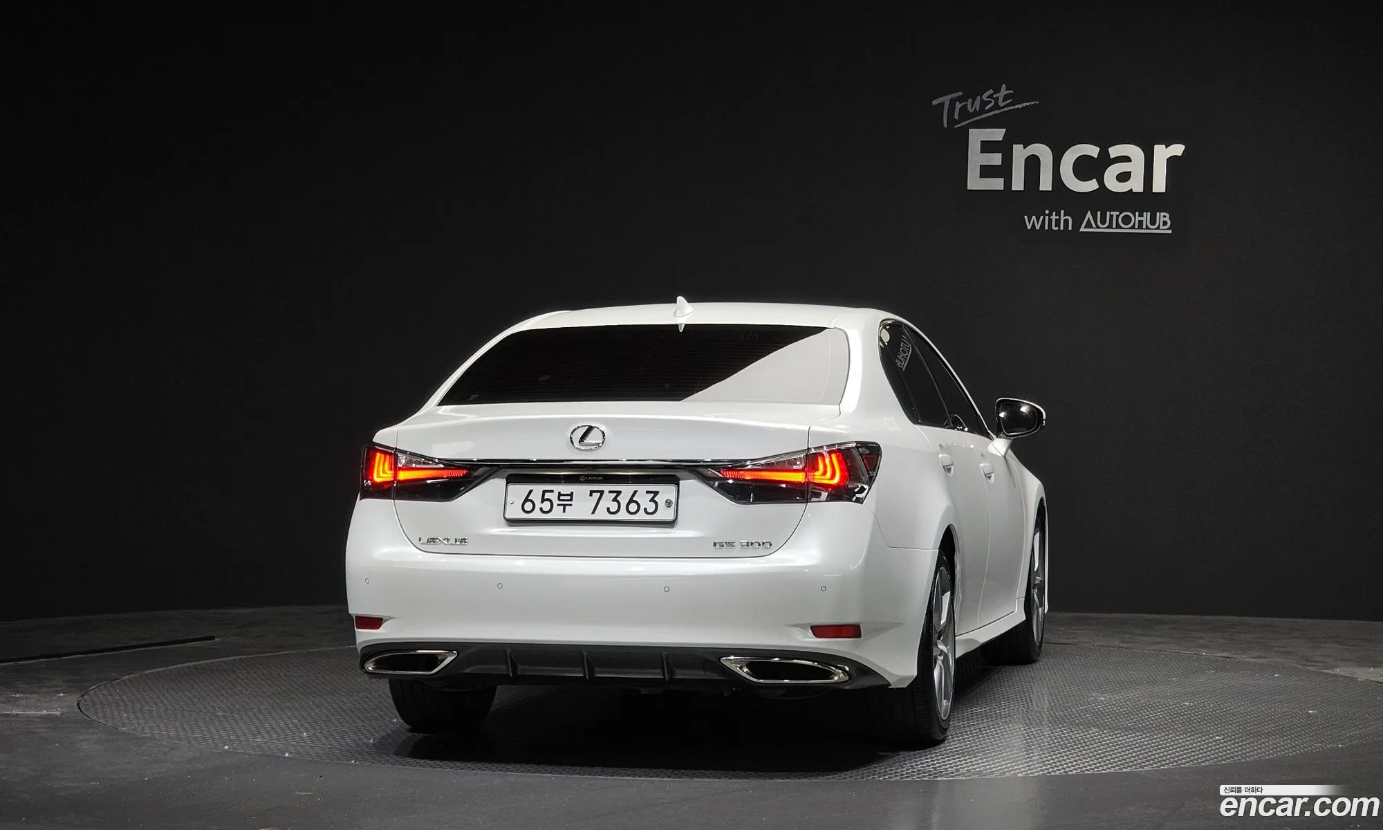 Lexus GS300 2018 JTHBA1BL2JA006945 — 6