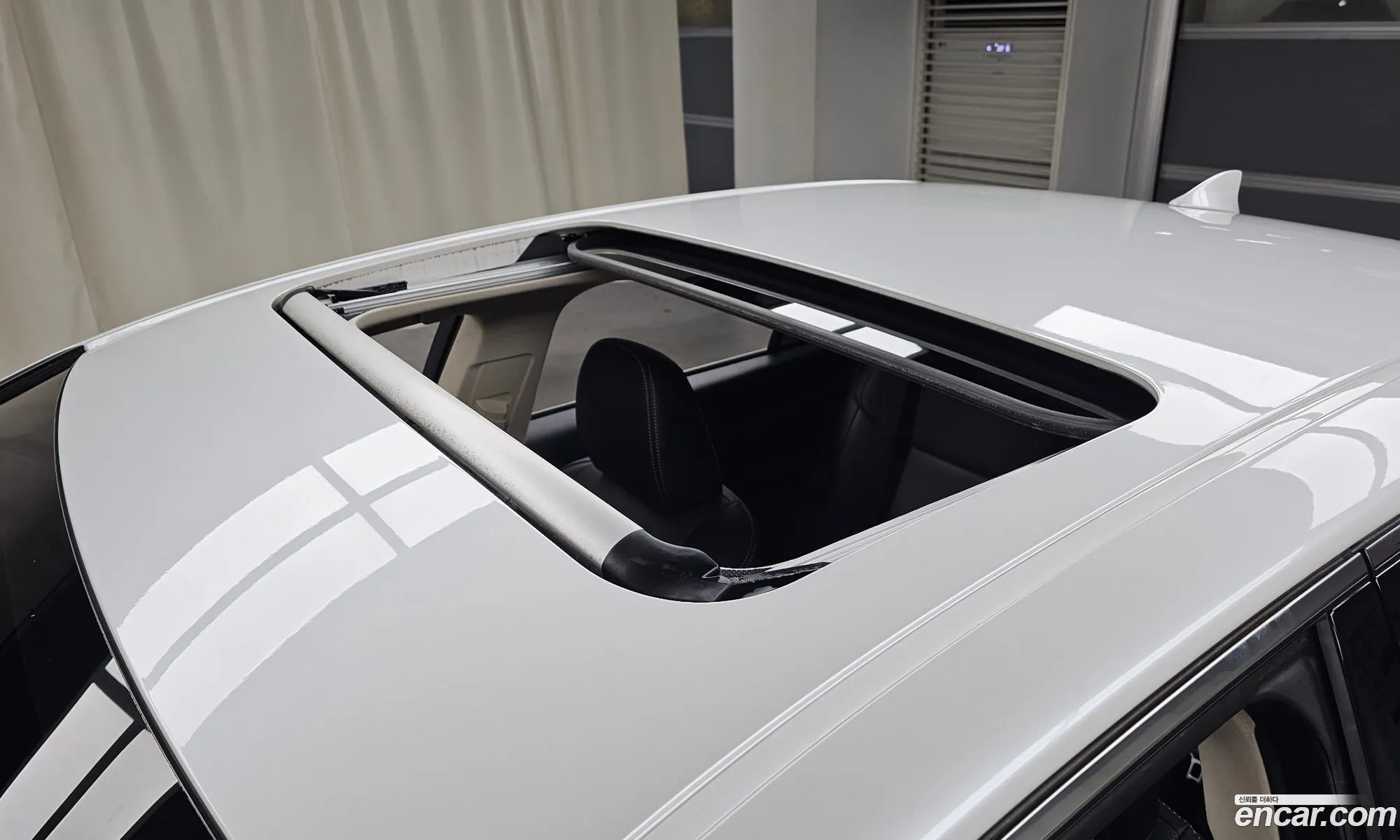 Lexus GS300 2018 JTHBA1BL2JA006945 — 21