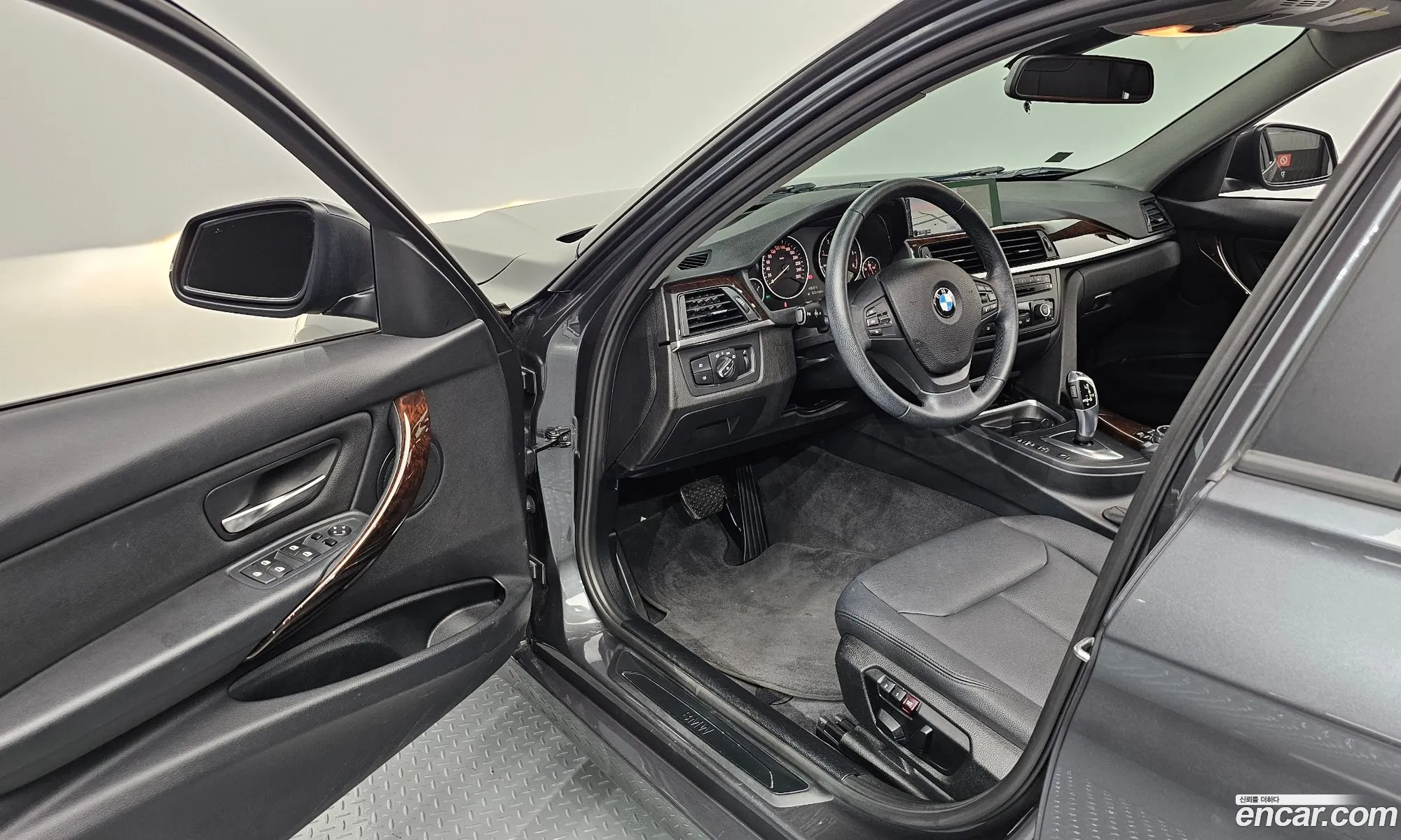 BMW 3 Series 2014 WBA3D3108FK275689 — 5