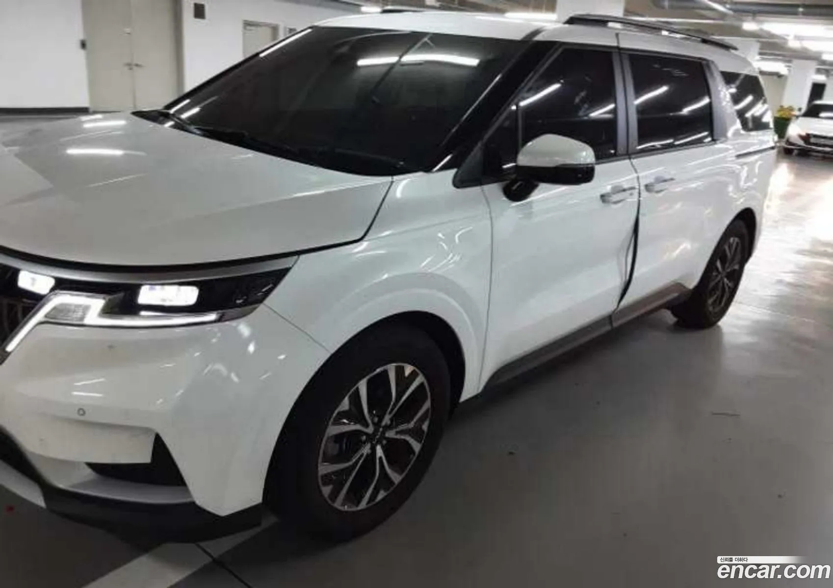 Kia Carnival 2022 — 4