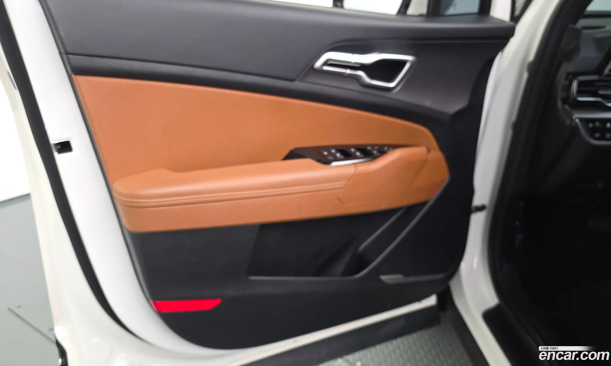 Kia Sportage Hybrid 2024 — 31