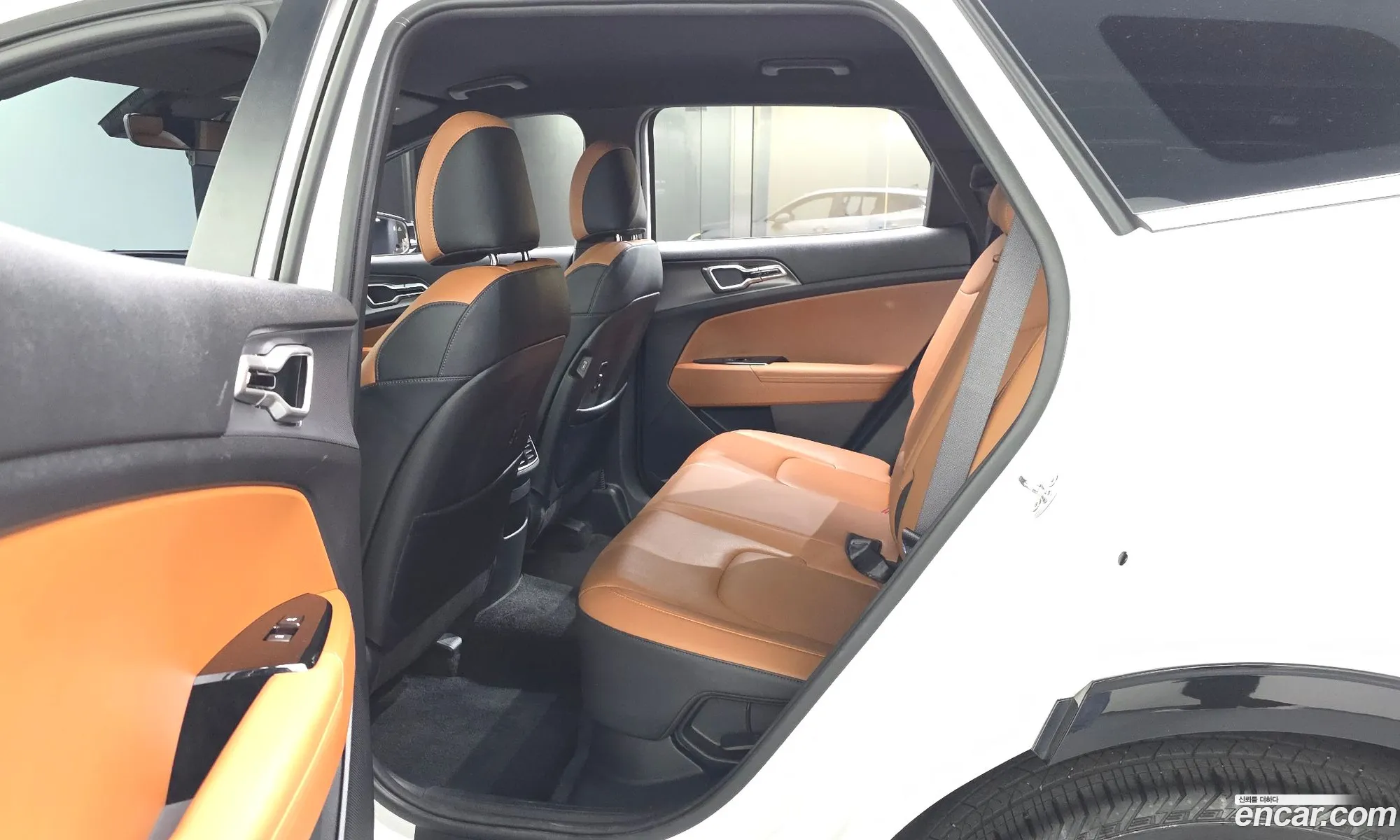 Kia Sportage Hybrid 2024 — 17