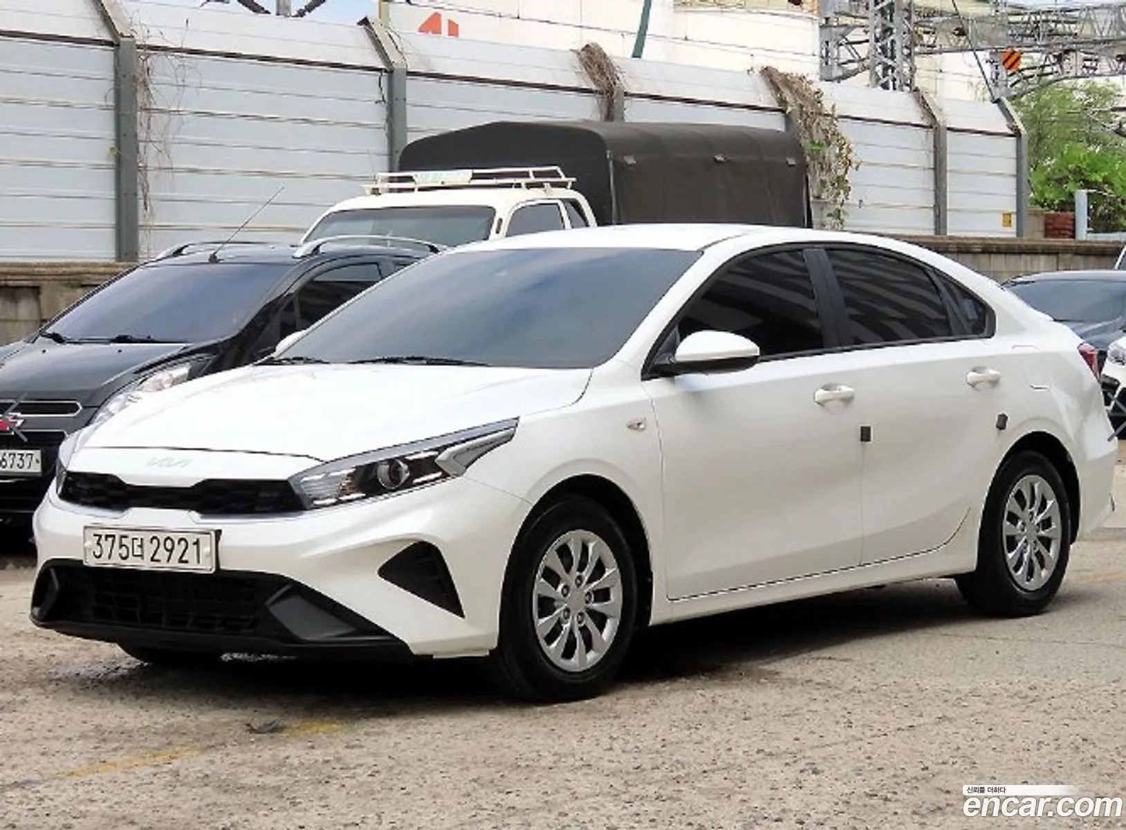 Kia K3 2022 — 12