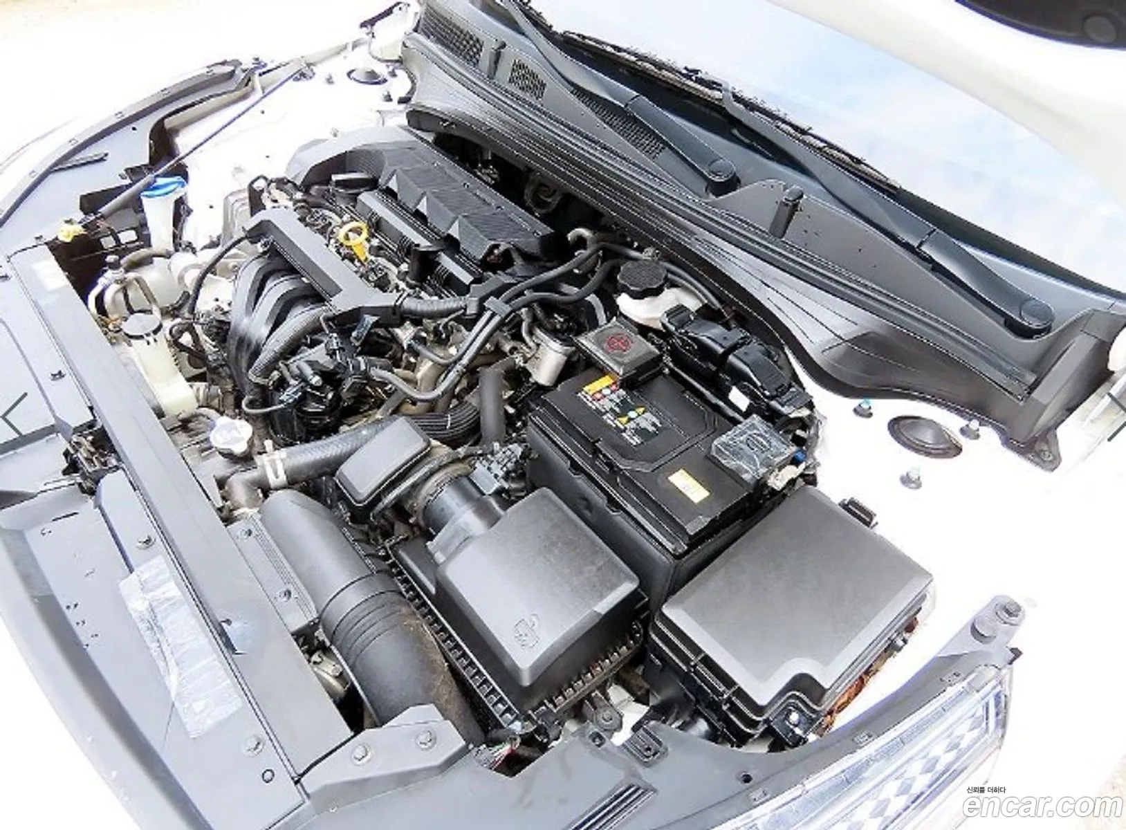 Kia K3 2022 — 17