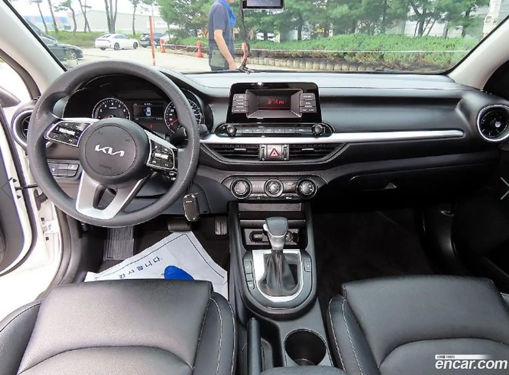 Kia K3 2022 — 10