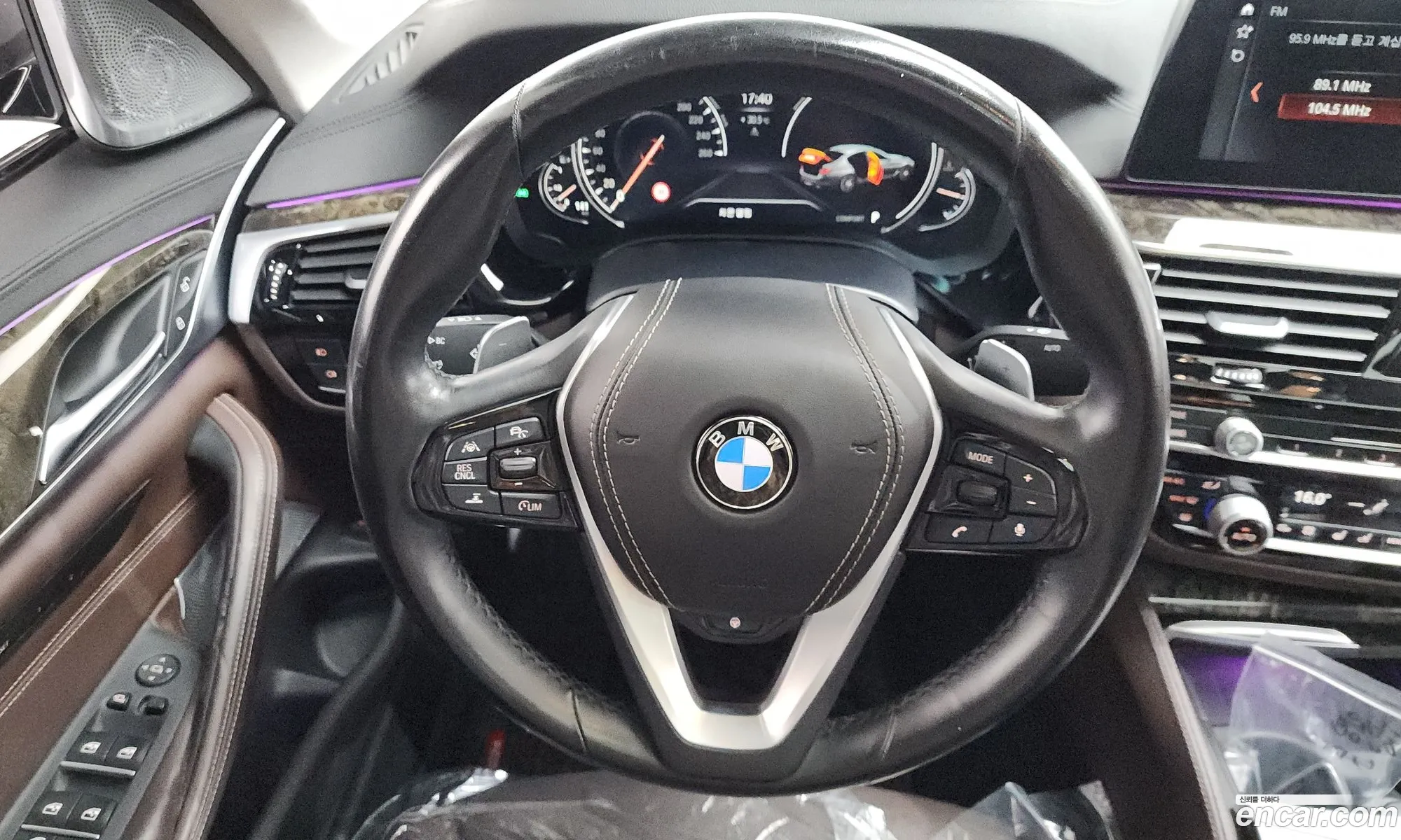 BMW 5 Series 2018 — 18