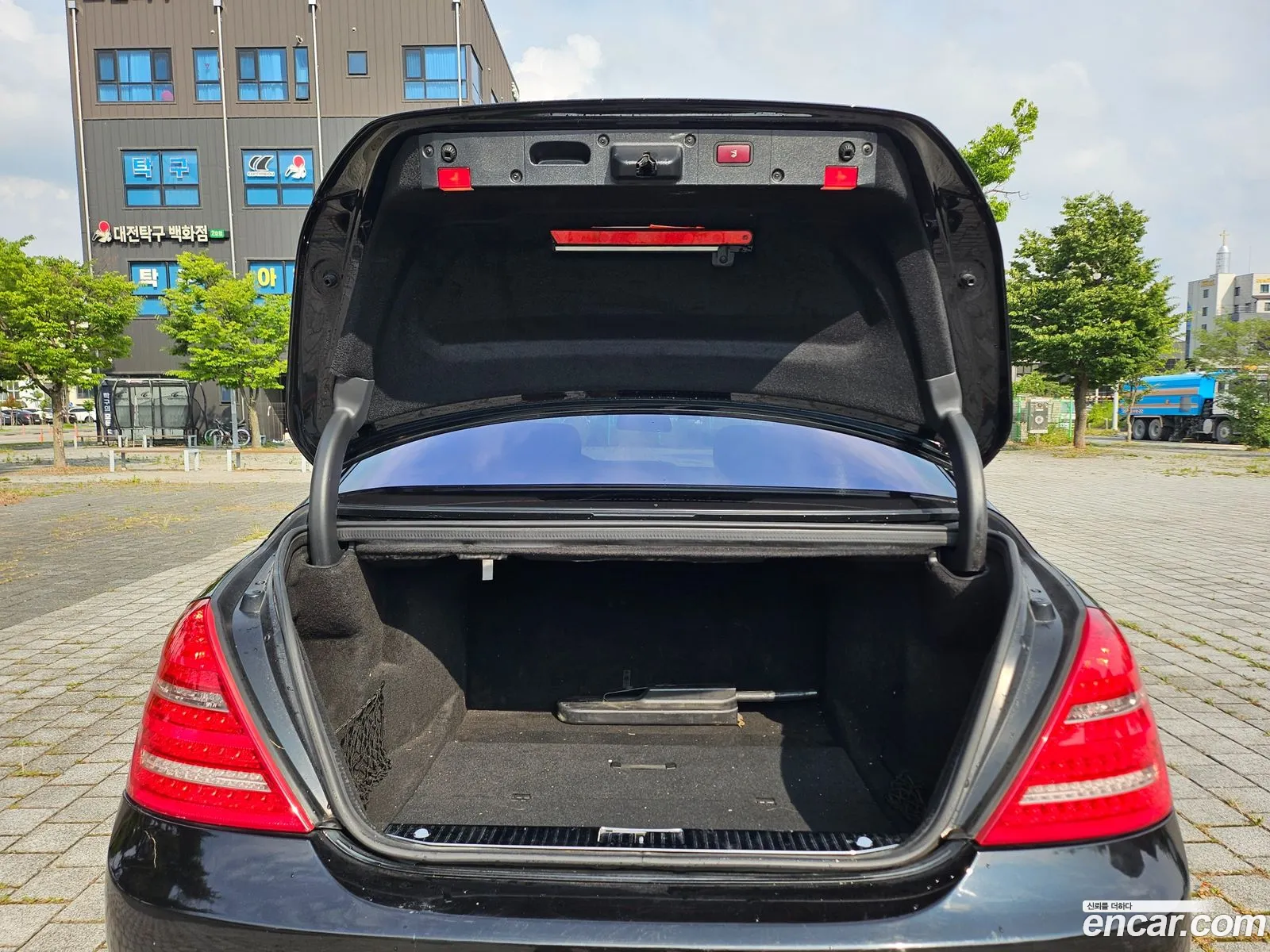 Mercedes-Benz S-Class W221 2011 — 8