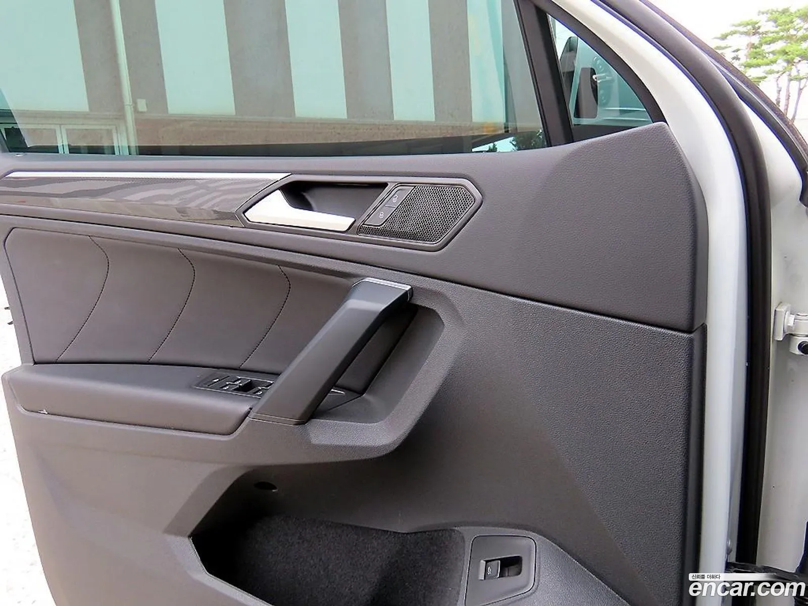 Volkswagen Tiguan 2020 — 9
